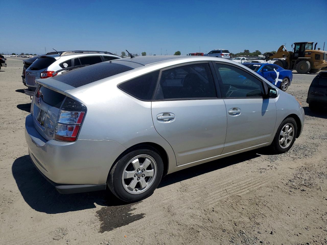 2005 Toyota Prius Base Silver vin: JTDKB22U257019565