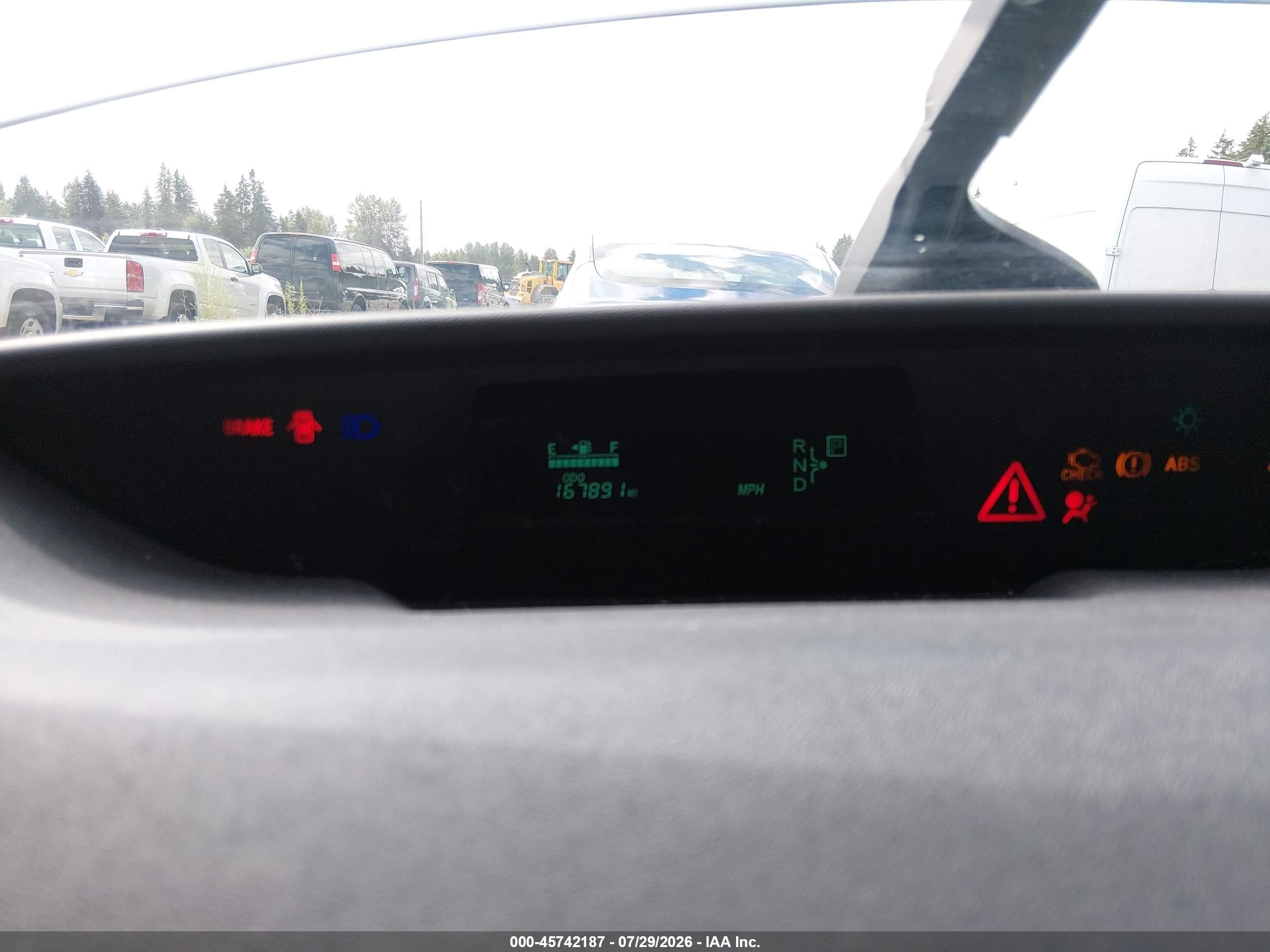 2004 Toyota Prius   Silver vin: JTDKB22U440029196