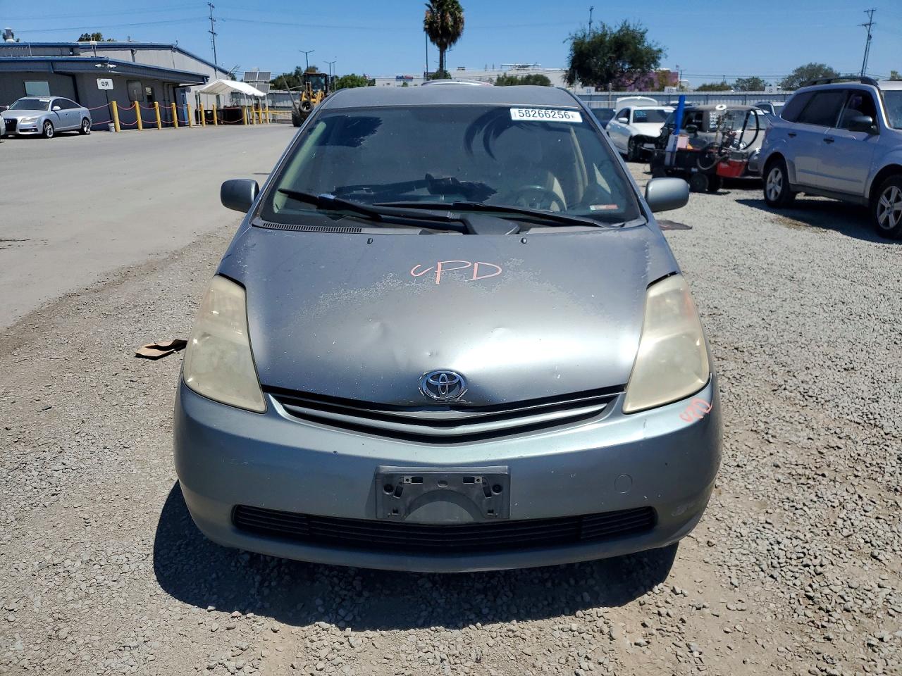 2004 Toyota Prius Base Зеленый vin: JTDKB22U440056480