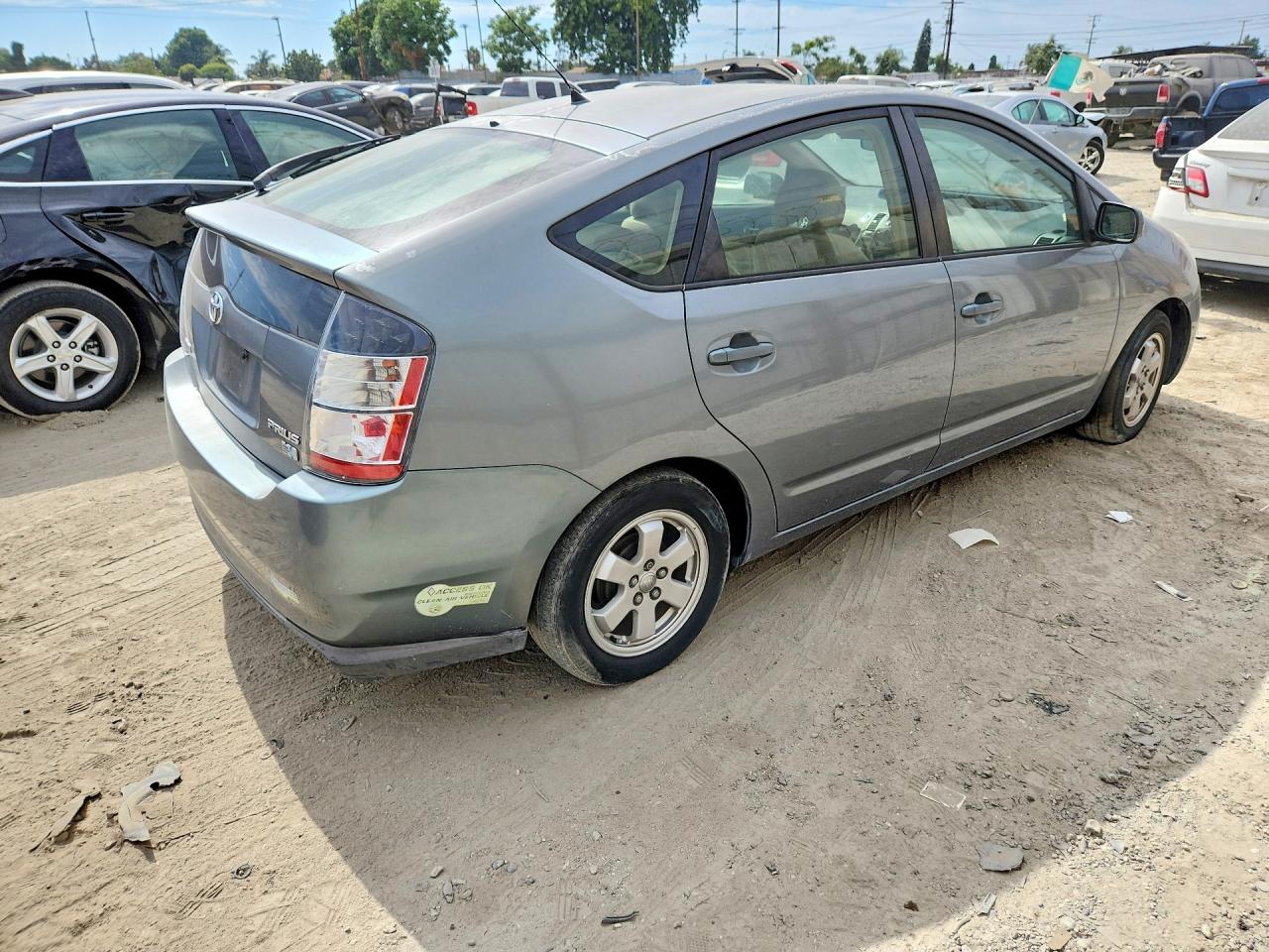 2004 Toyota Prius Base Серый vin: JTDKB22U440109243