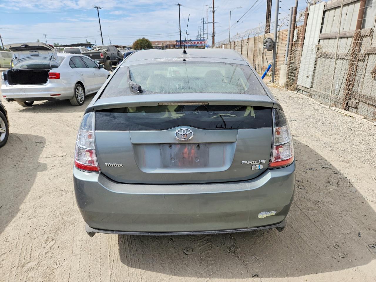 2004 Toyota Prius Base Серый vin: JTDKB22U440109243