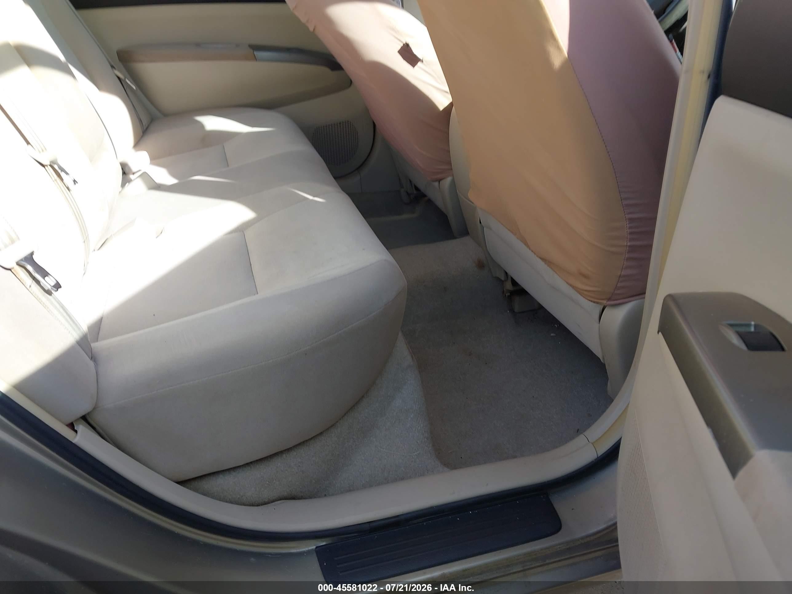 2005 Toyota Prius   Gold vin: JTDKB22U453118055