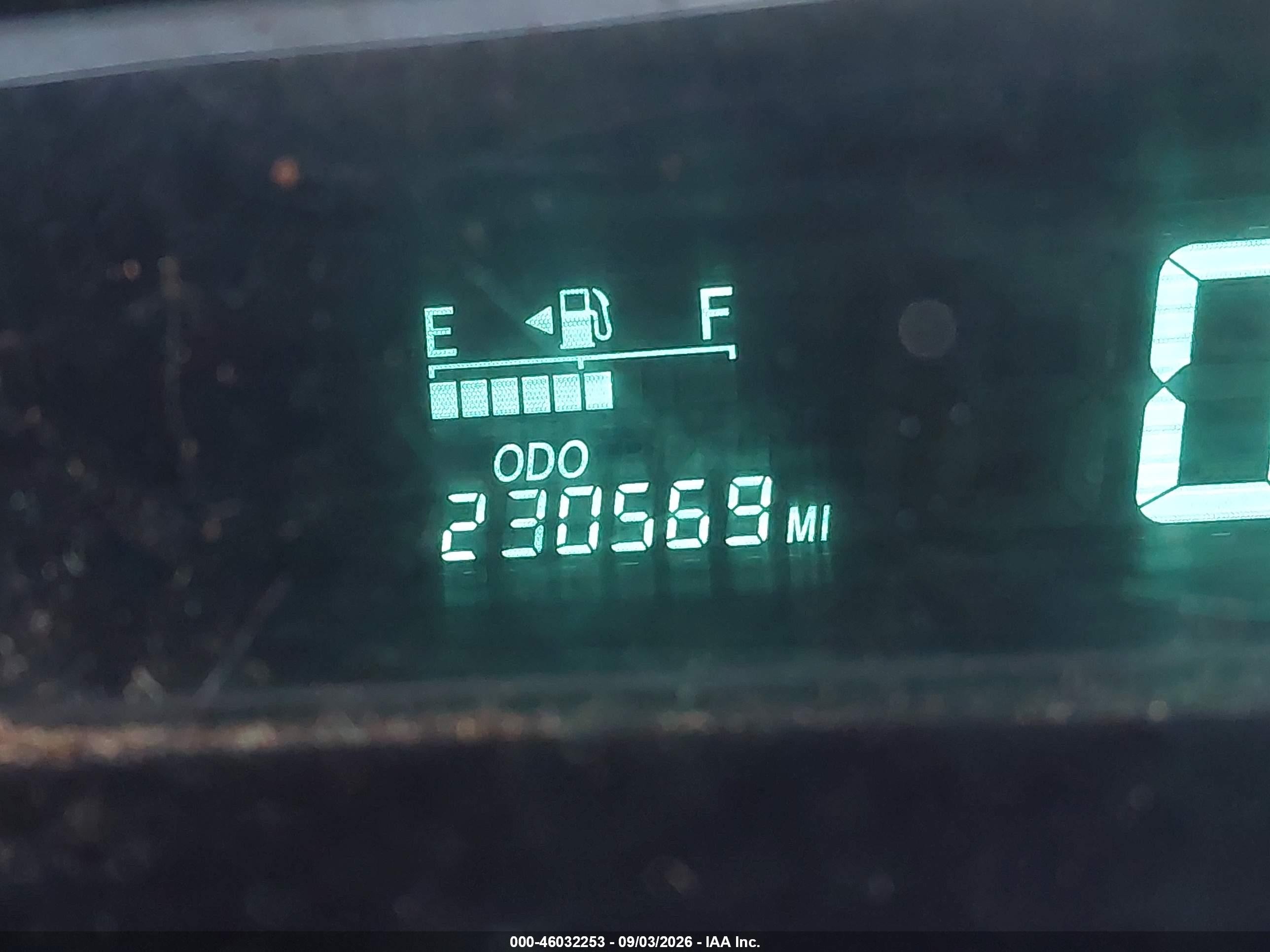 2005 Toyota Prius   Red vin: JTDKB22U457007255