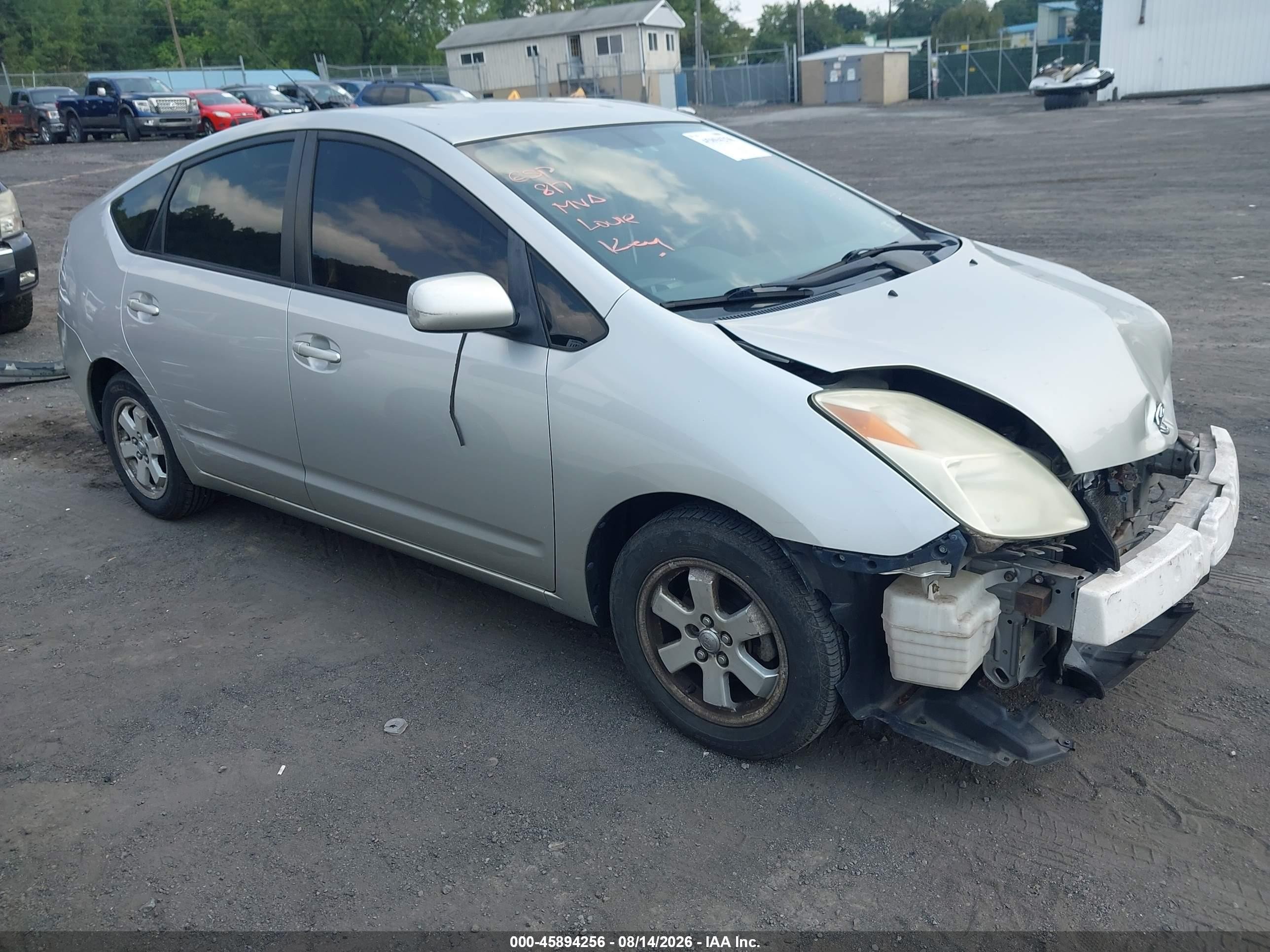 2004 Toyota Prius   Silver vin: JTDKB22U540018532