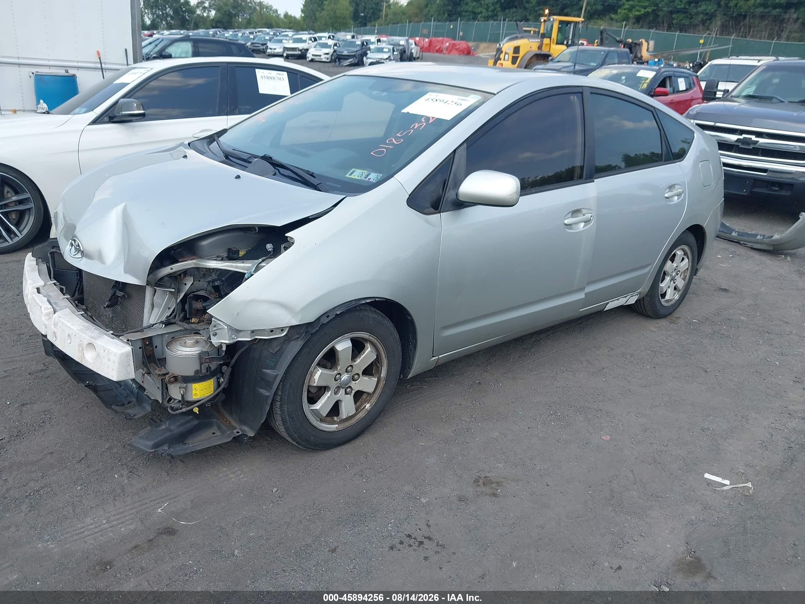 2004 Toyota Prius   Silver vin: JTDKB22U540018532