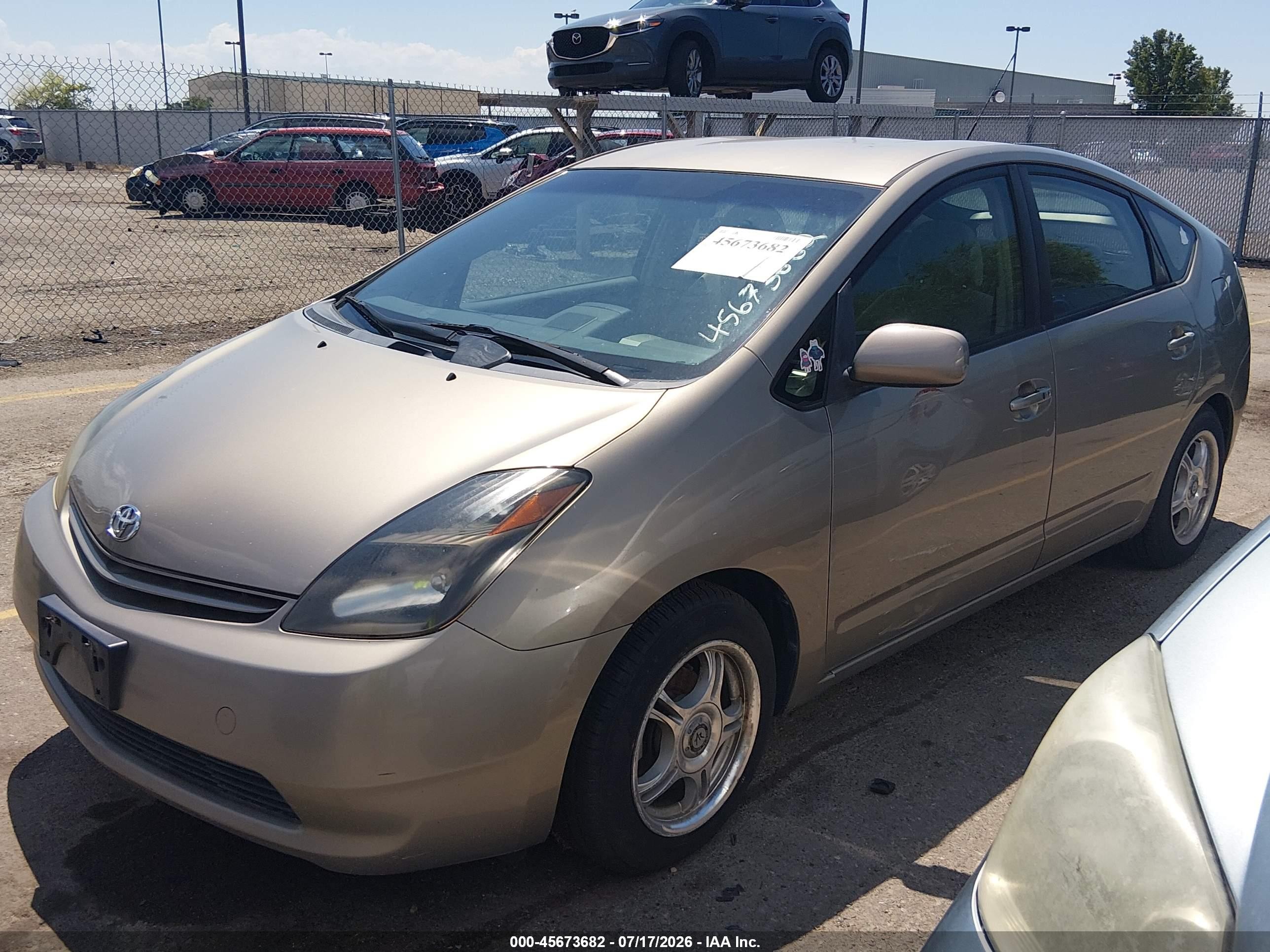 2004 Toyota Prius   Beige vin: JTDKB22U540022306