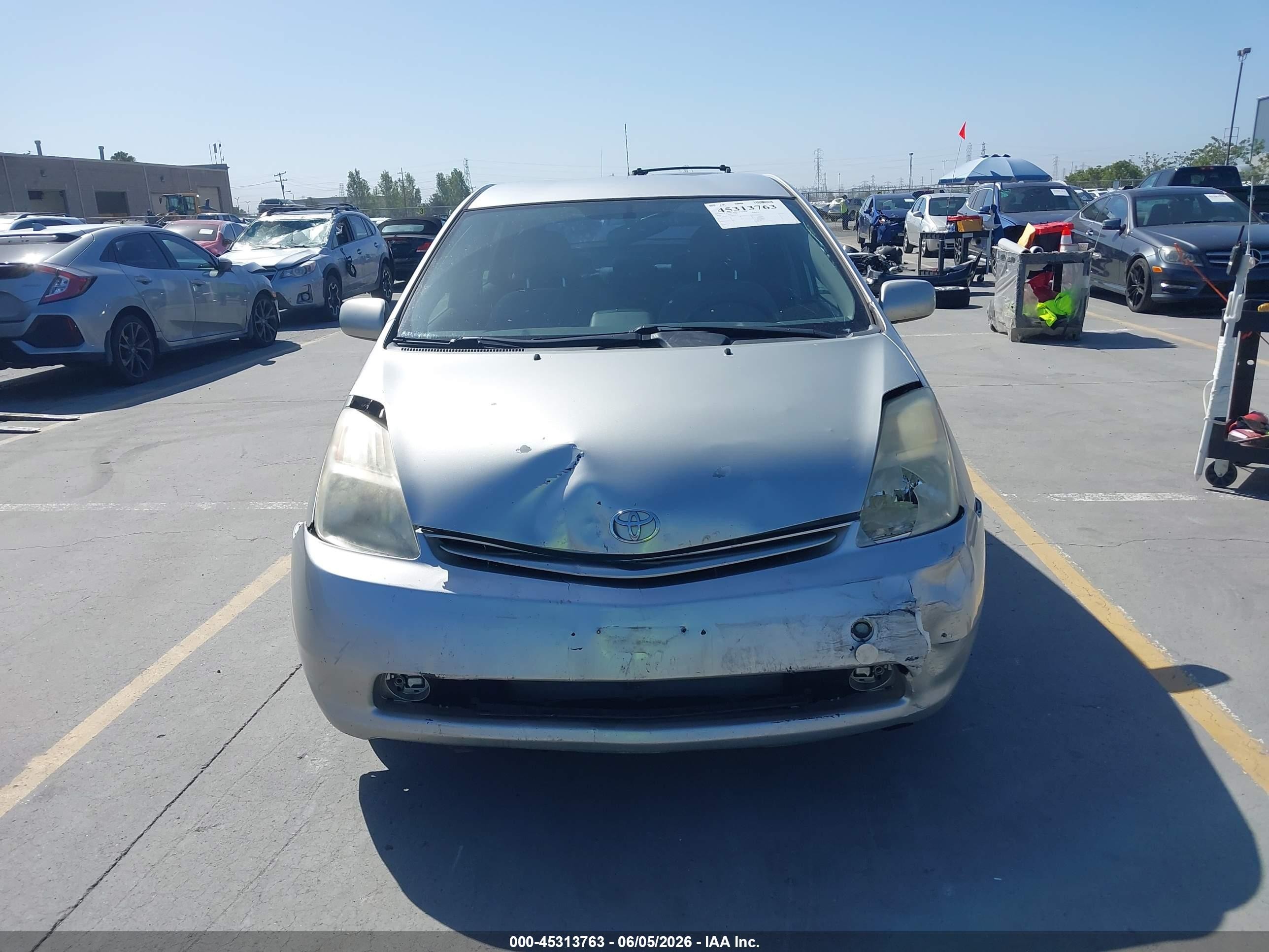 2004 Toyota Prius   Gray vin: JTDKB22U540029918