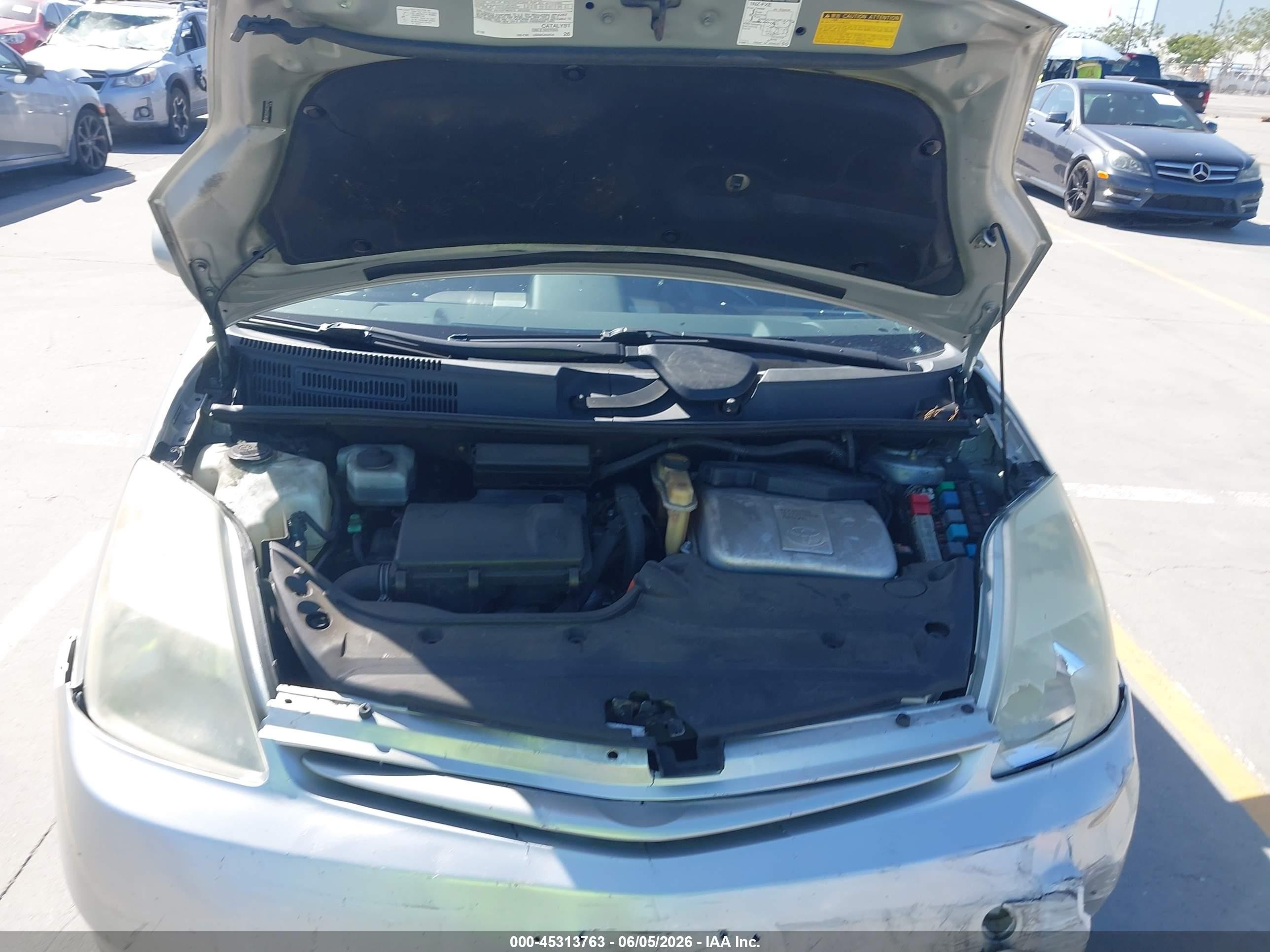 2004 Toyota Prius   Gray vin: JTDKB22U540029918