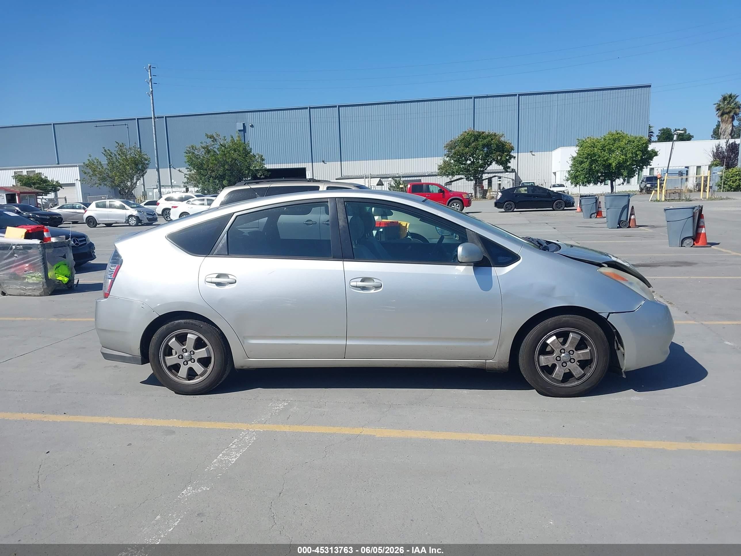 2004 Toyota Prius   Gray vin: JTDKB22U540029918