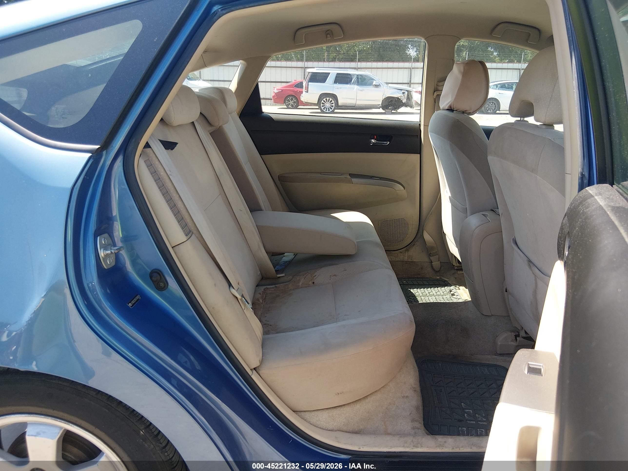2005 Toyota Prius   Light Blue vin: JTDKB22U557043018