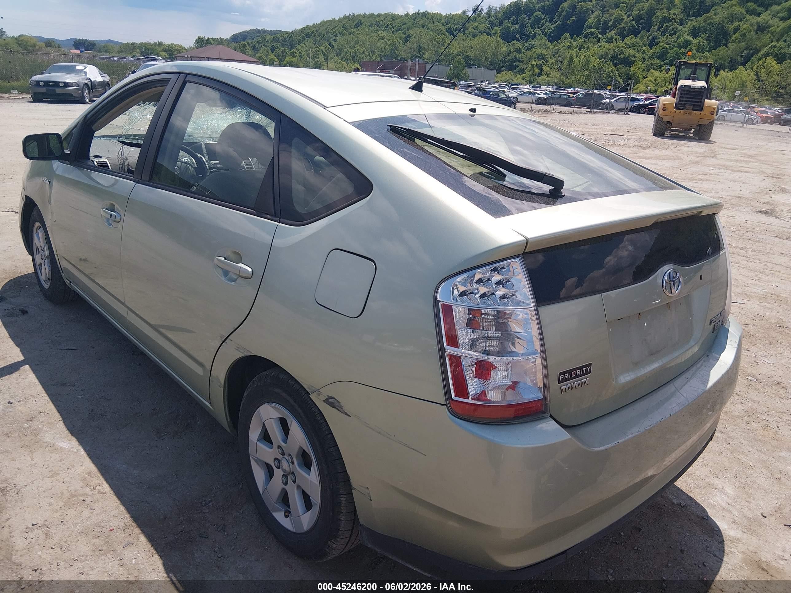 2006 Toyota Prius   Green vin: JTDKB22U663145761