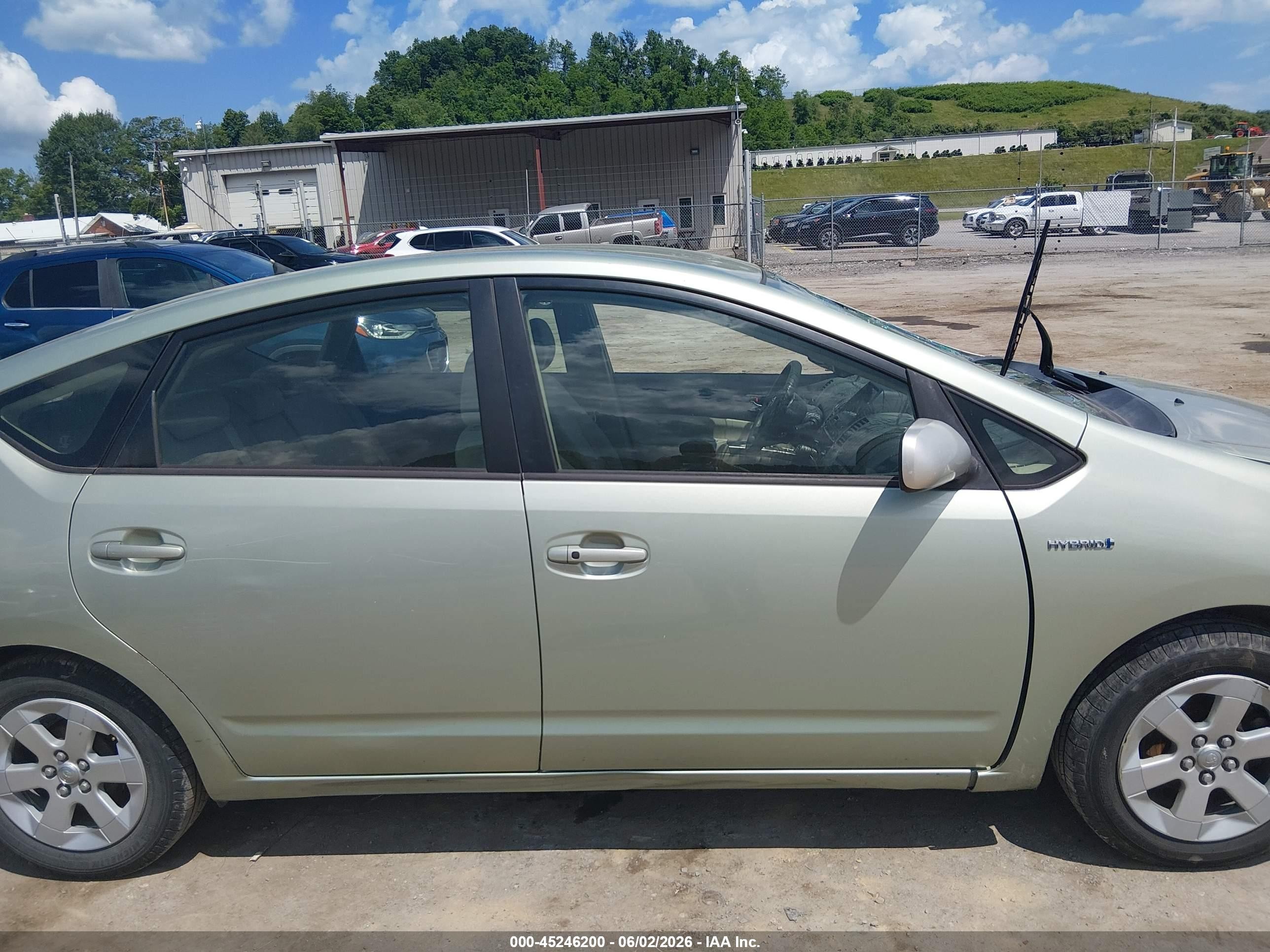 2006 Toyota Prius   Green vin: JTDKB22U663145761
