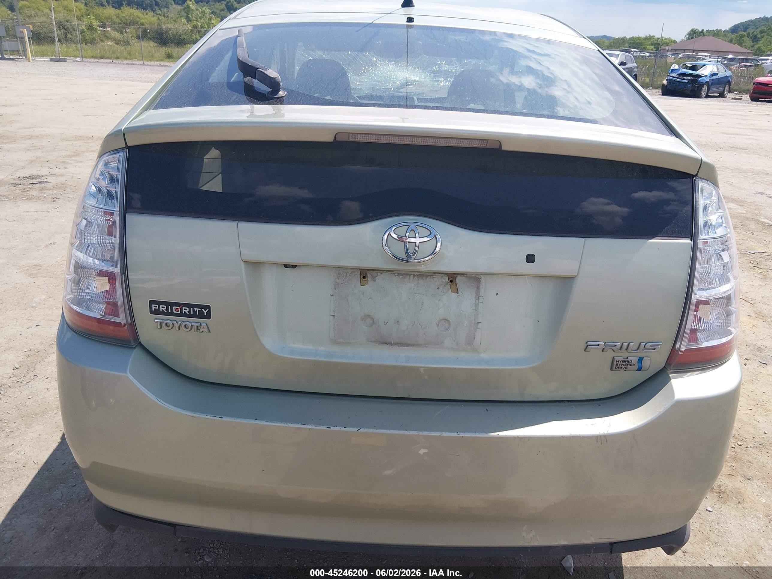 2006 Toyota Prius   Green vin: JTDKB22U663145761