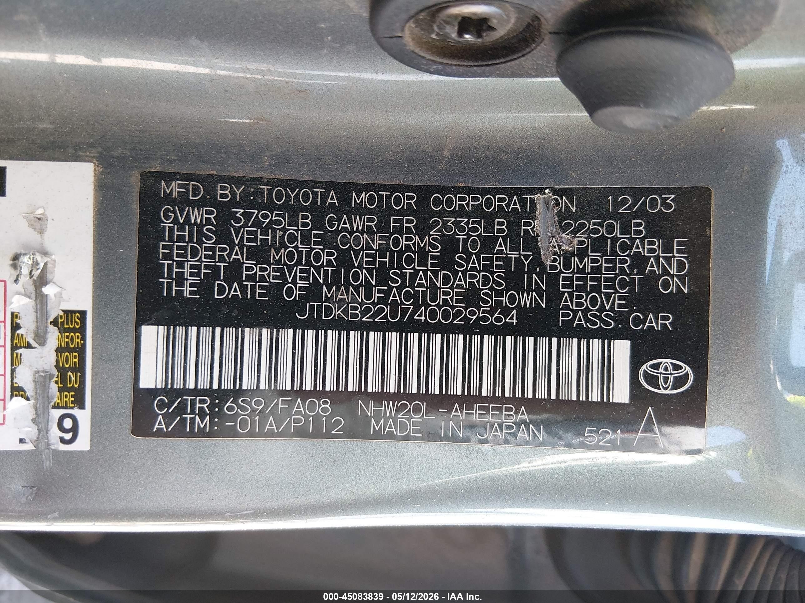 2004 Toyota Prius   Silver vin: JTDKB22U740029564