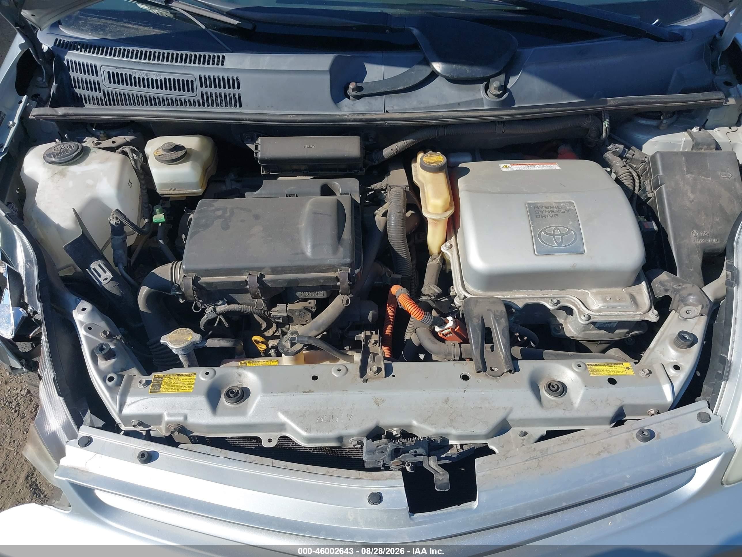2004 Toyota Prius   Silver vin: JTDKB22U740114632