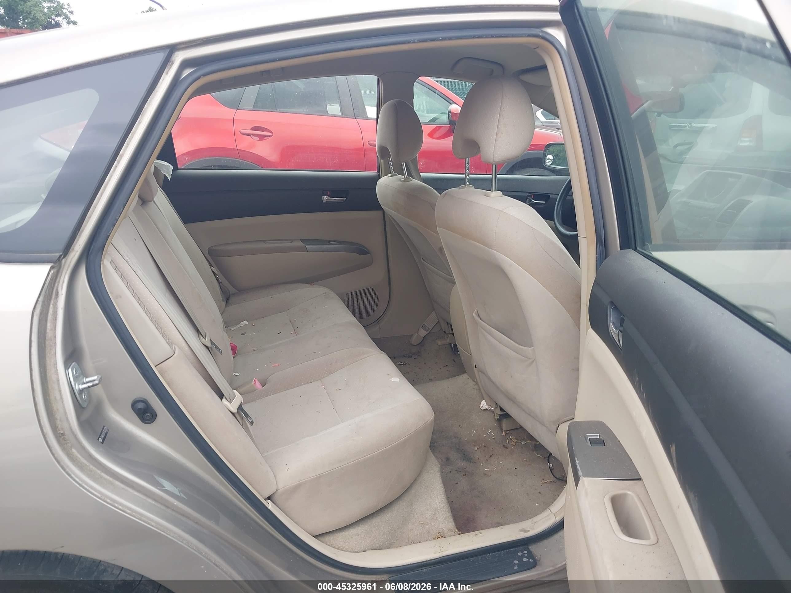 2005 Toyota Prius   Gold vin: JTDKB22U753022226