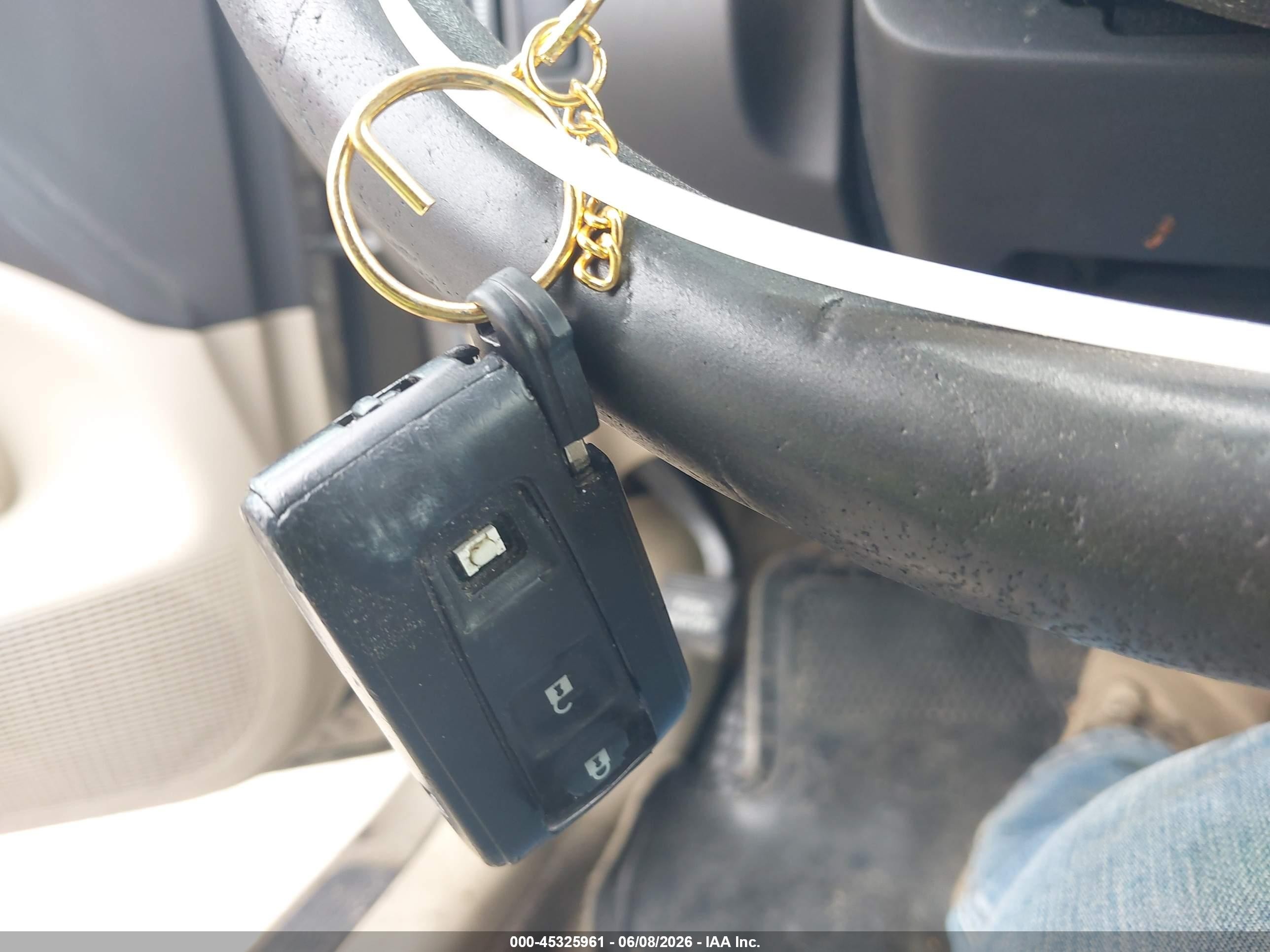 2005 Toyota Prius   Gold vin: JTDKB22U753022226