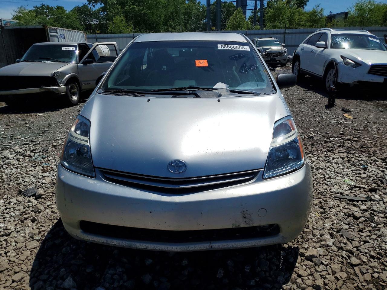 2005 Toyota Prius Base Silver vin: JTDKB22U753070244