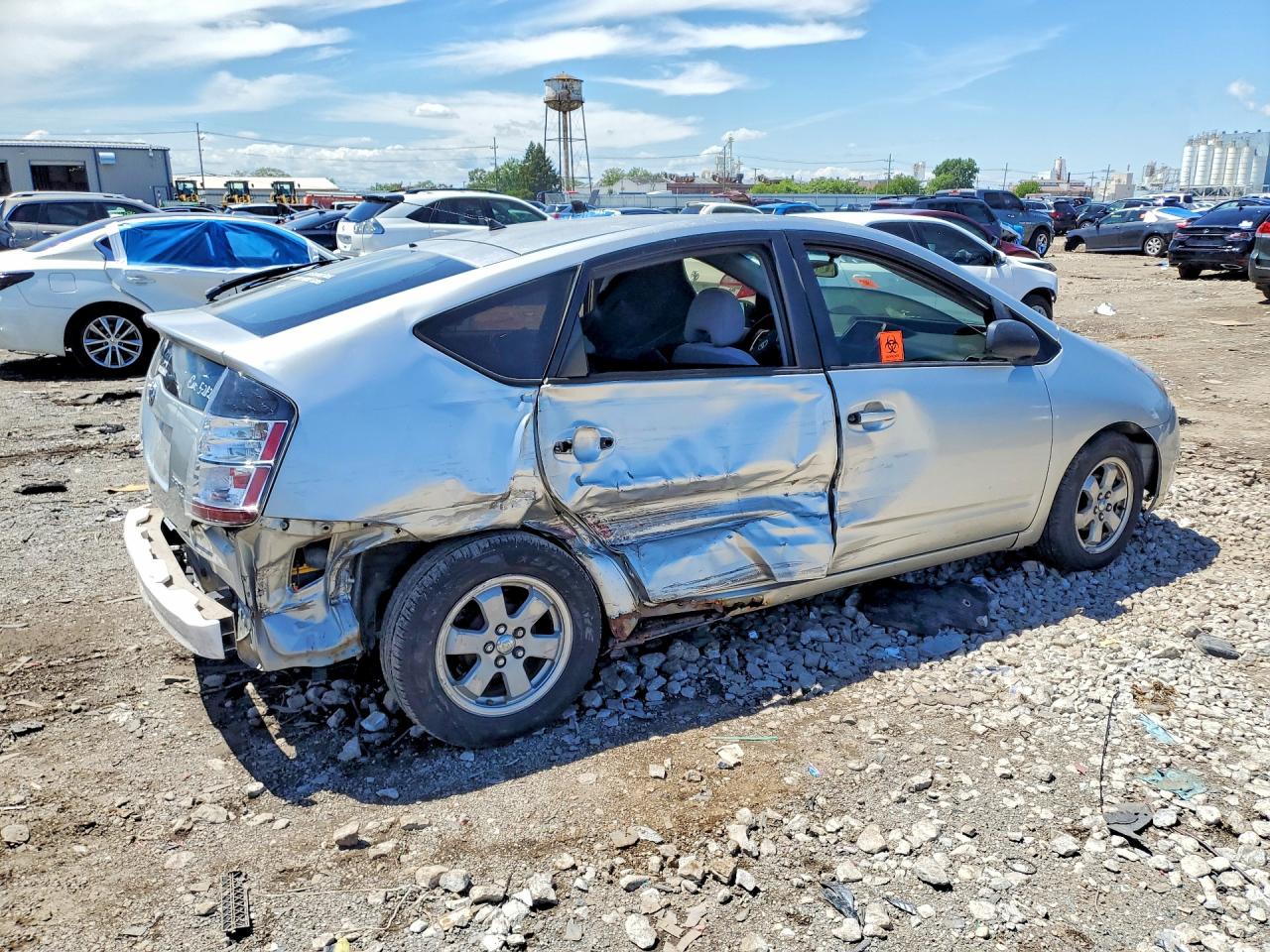 2005 Toyota Prius Base Silver vin: JTDKB22U753070244