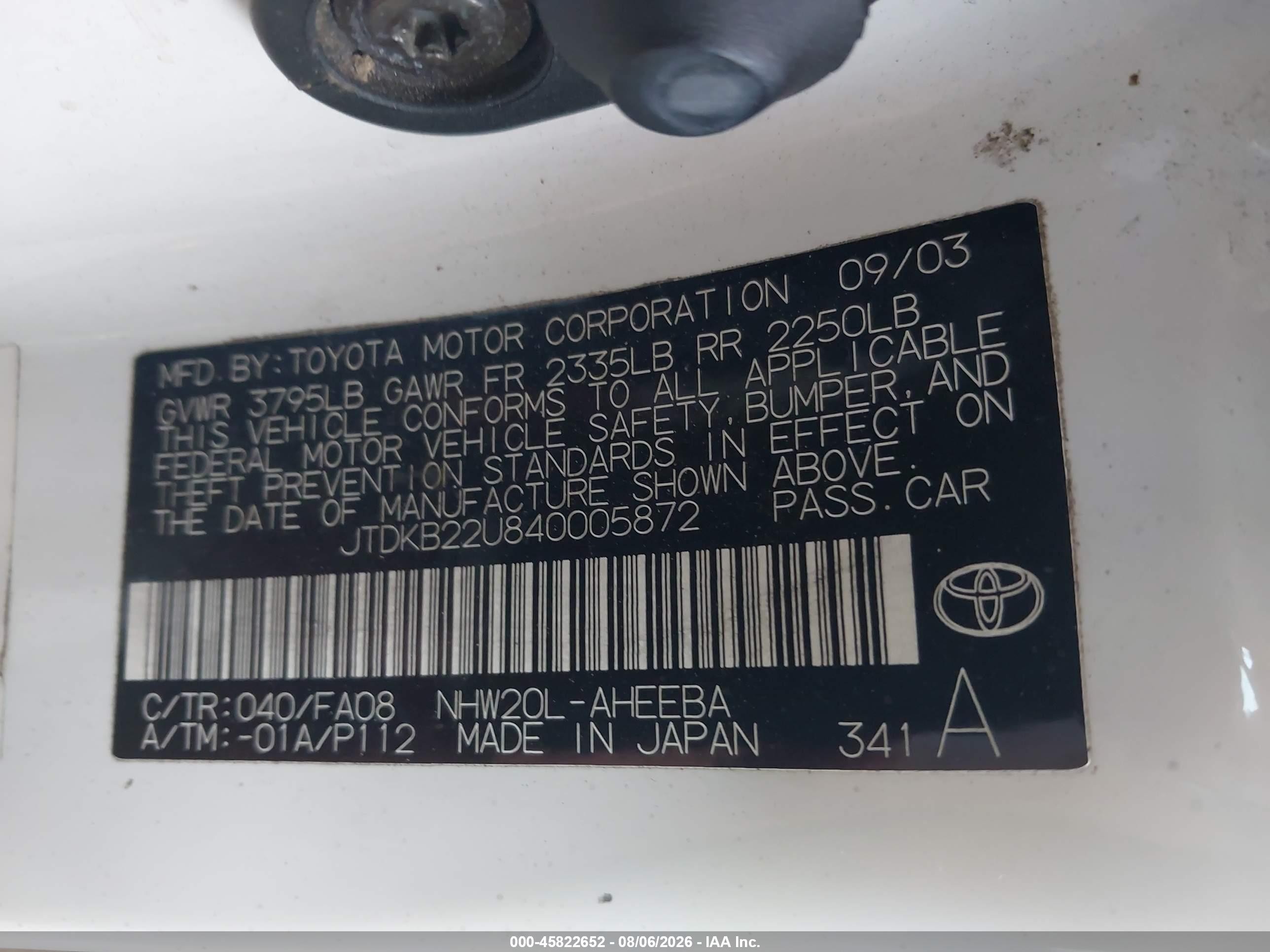 2004 Toyota Prius   White vin: JTDKB22U840005872
