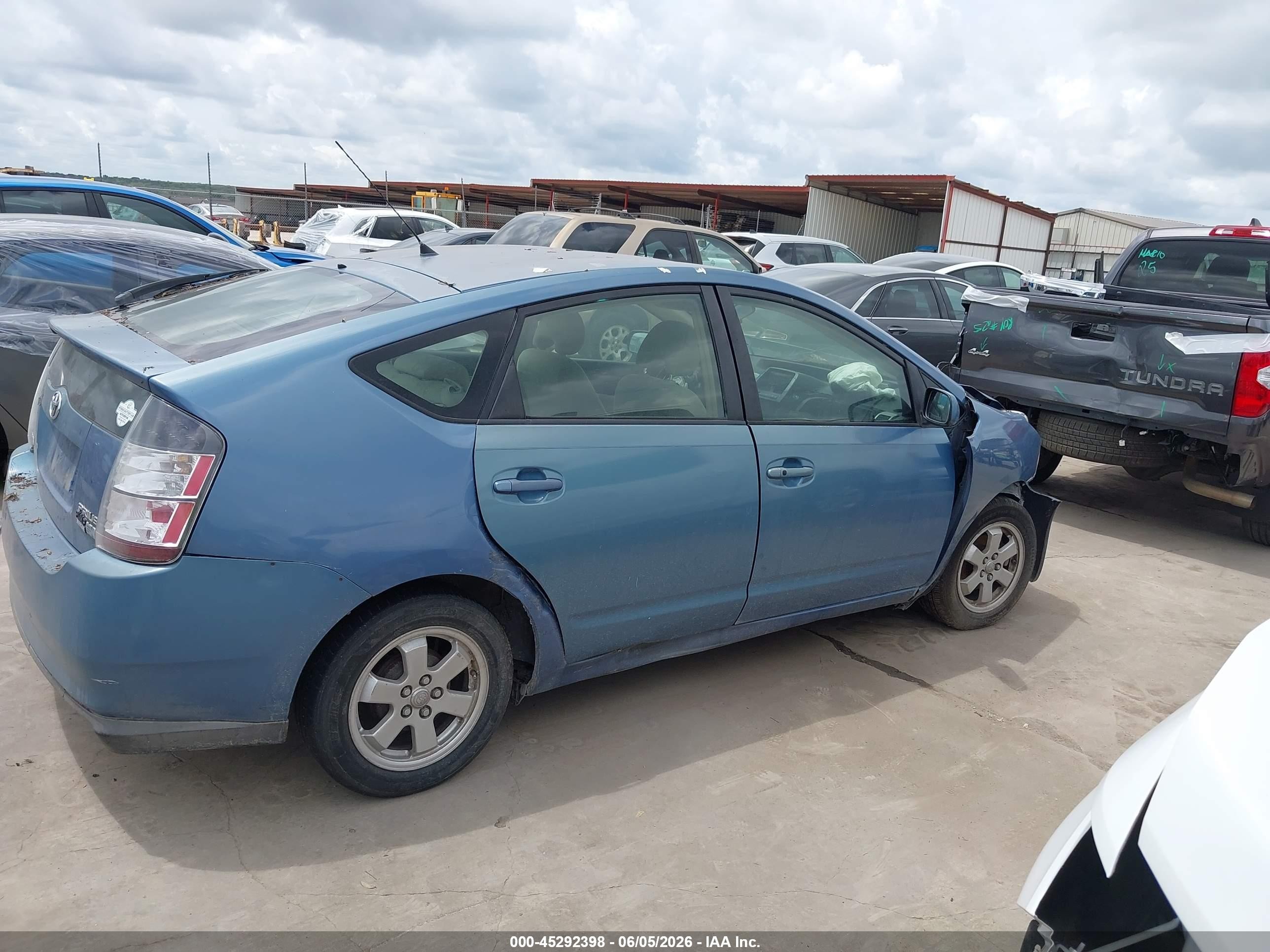 2004 Toyota Prius Синий vin: JTDKB22U840023658