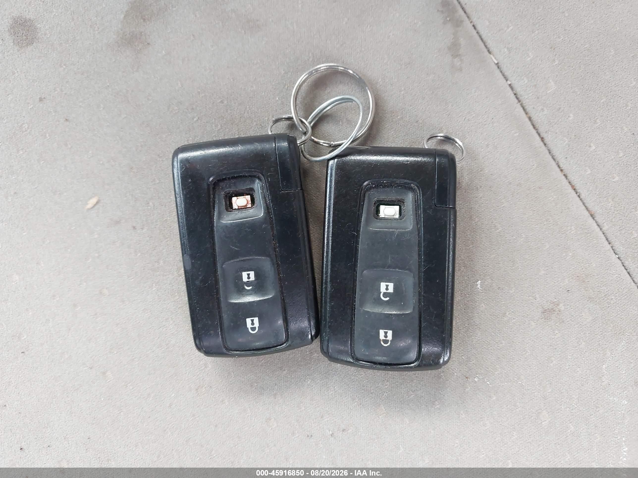 2006 Toyota Prius   Коричневый vin: JTDKB22U967537643