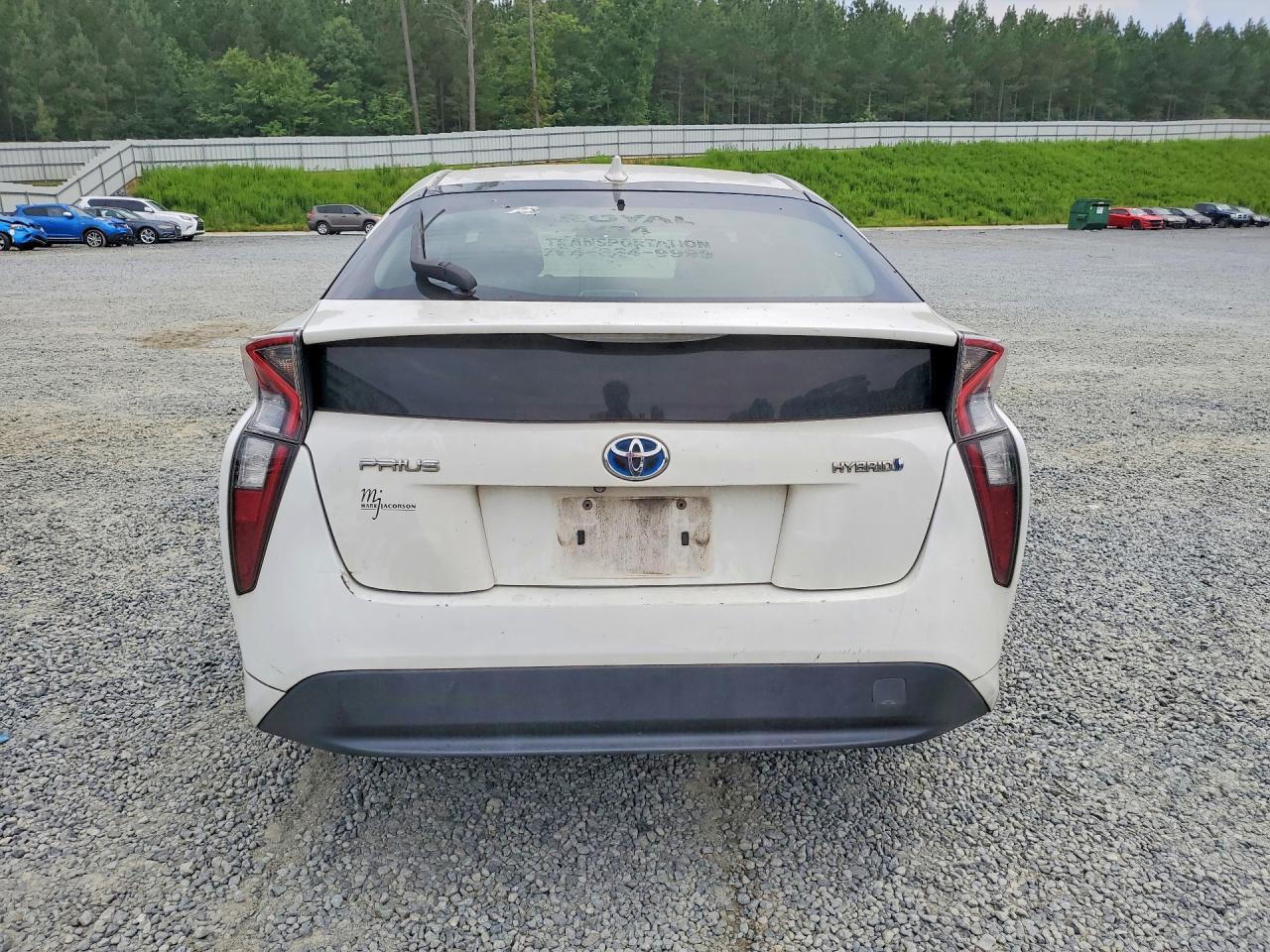 2016 Toyota Prius Two White vin: JTDKBRFUXG3009153