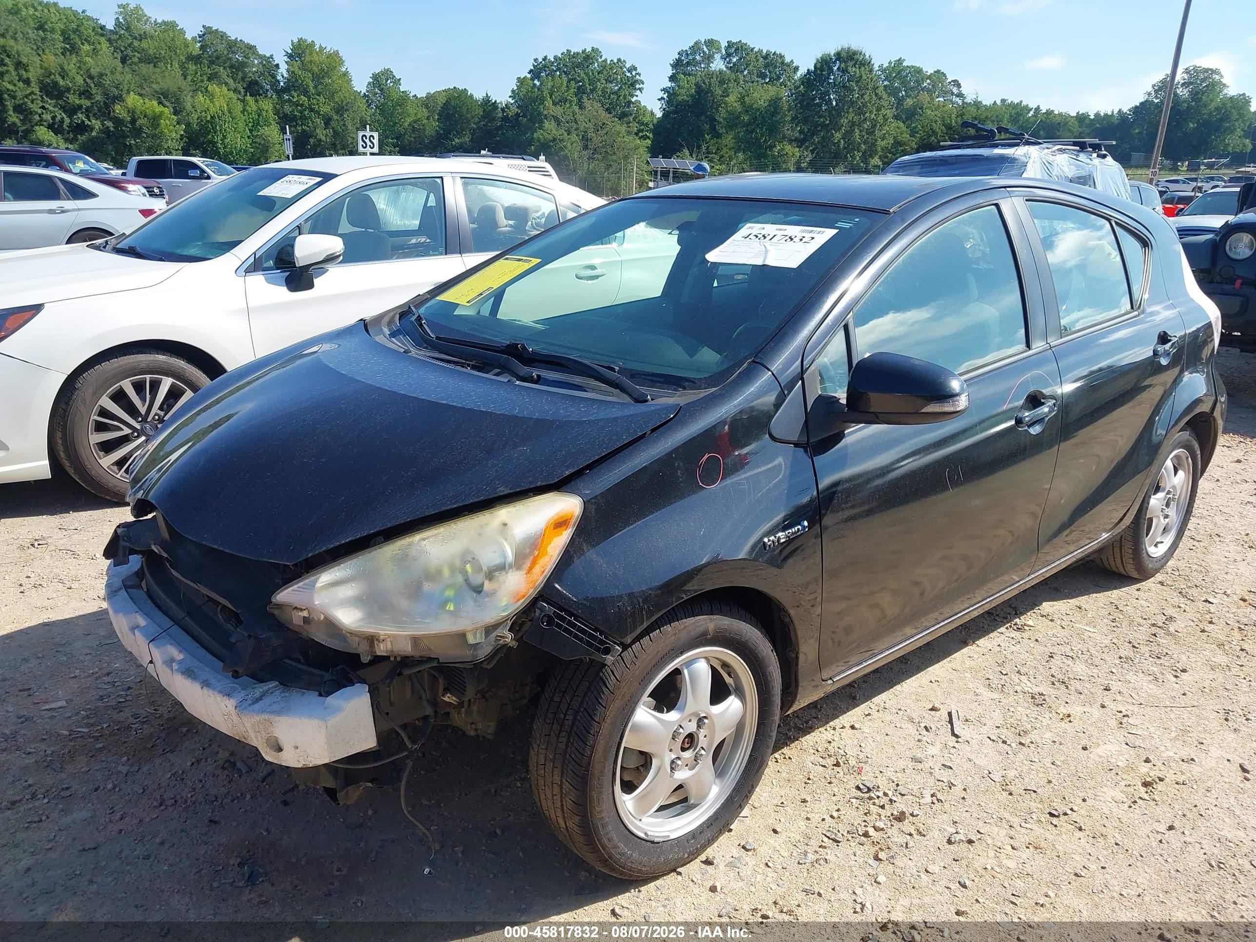 2012 Toyota Prius C Three Черный vin: JTDKDTB30C1005669