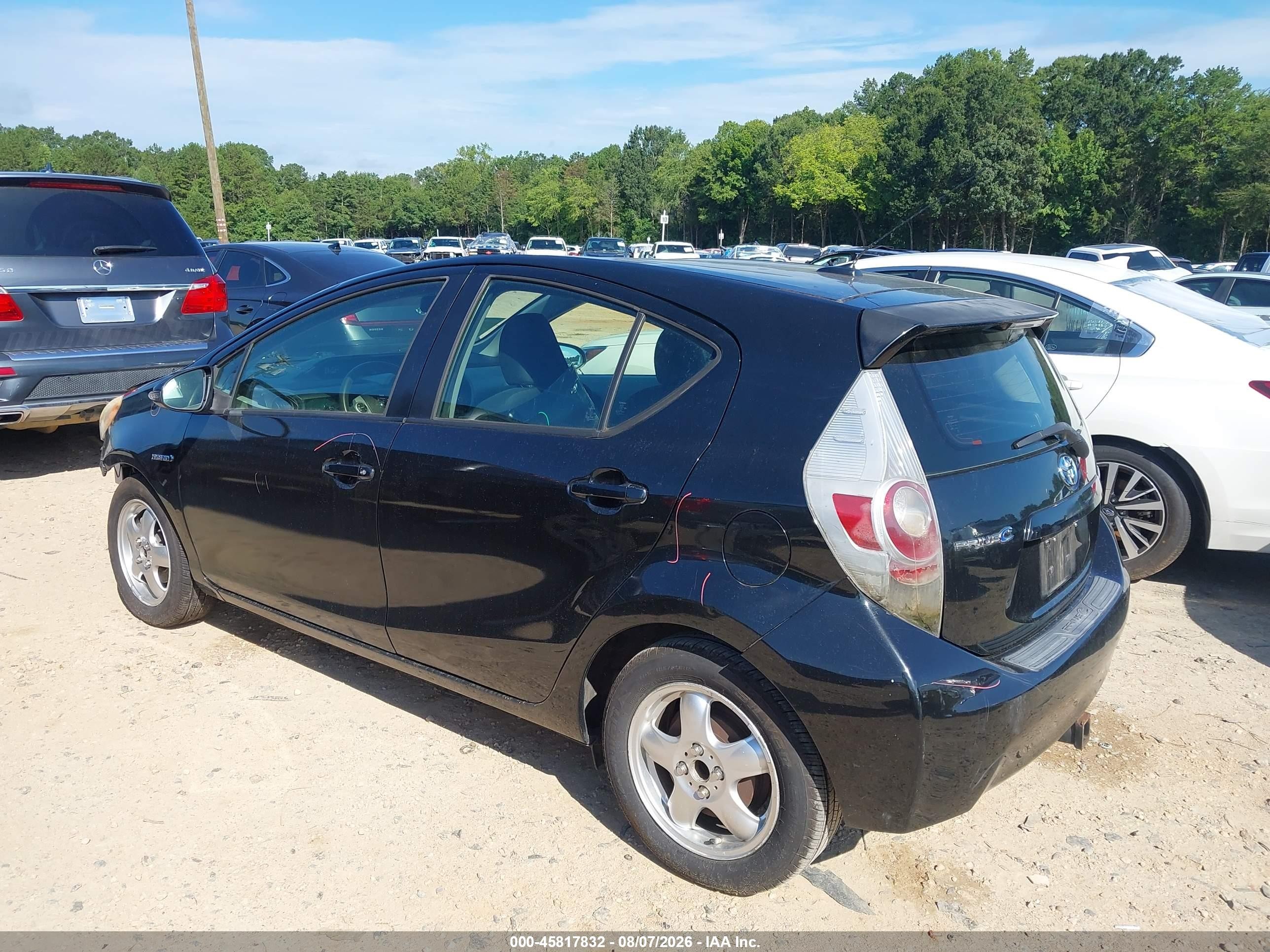 2012 Toyota Prius C Three Черный vin: JTDKDTB30C1005669