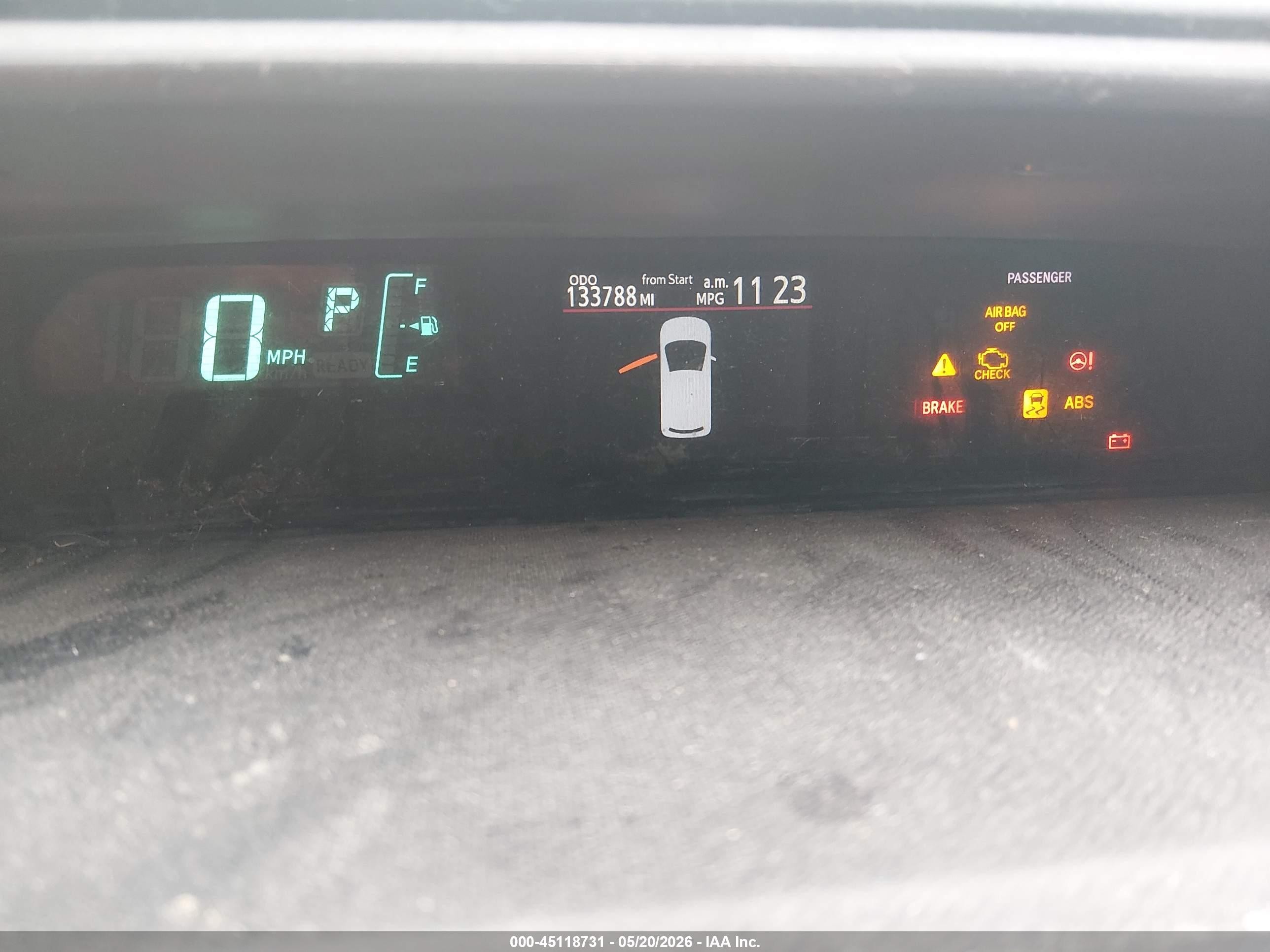 2013 Toyota Prius C Three Silver vin: JTDKDTB30D1051004