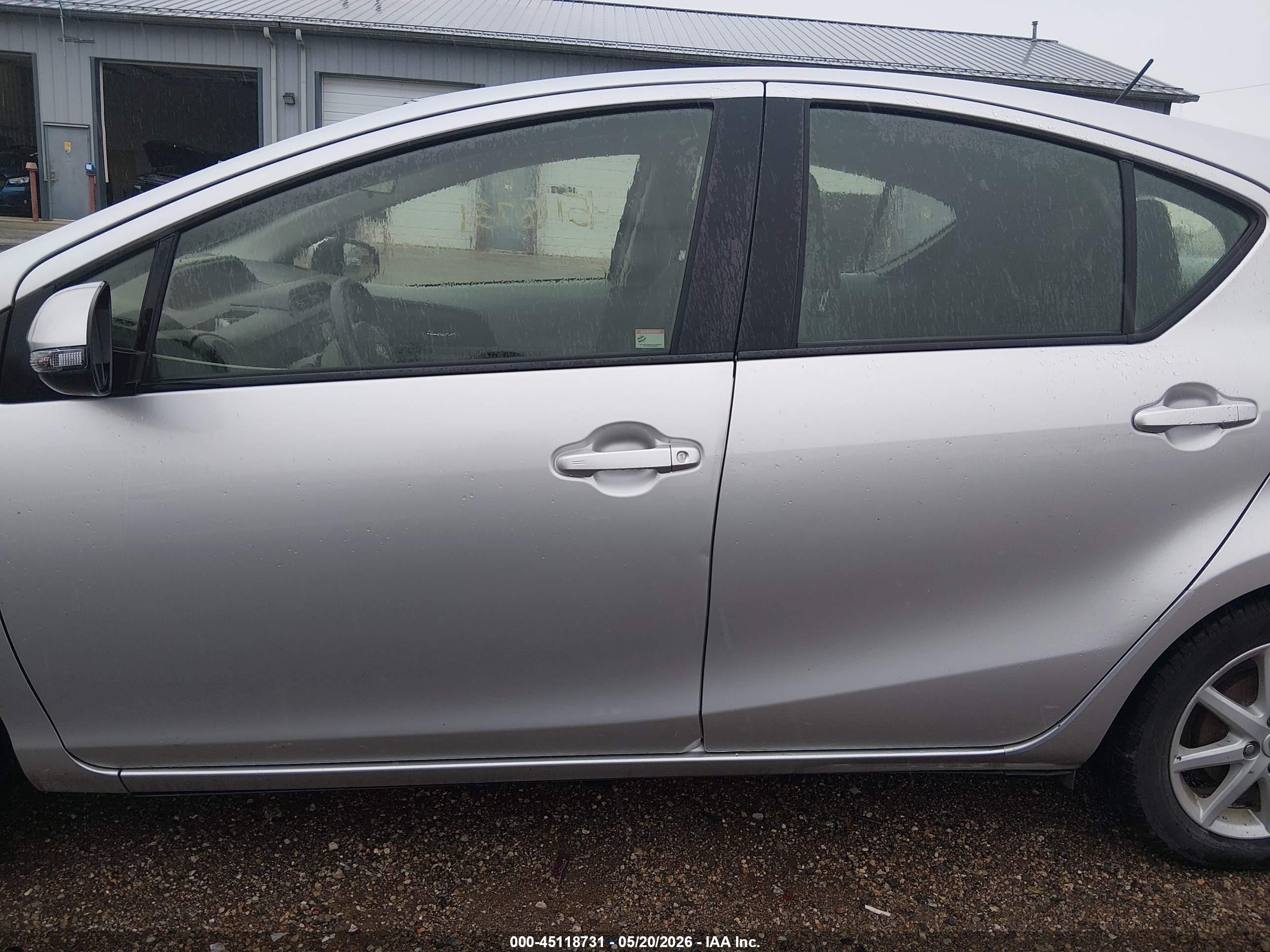 2013 Toyota Prius C Three Silver vin: JTDKDTB30D1051004
