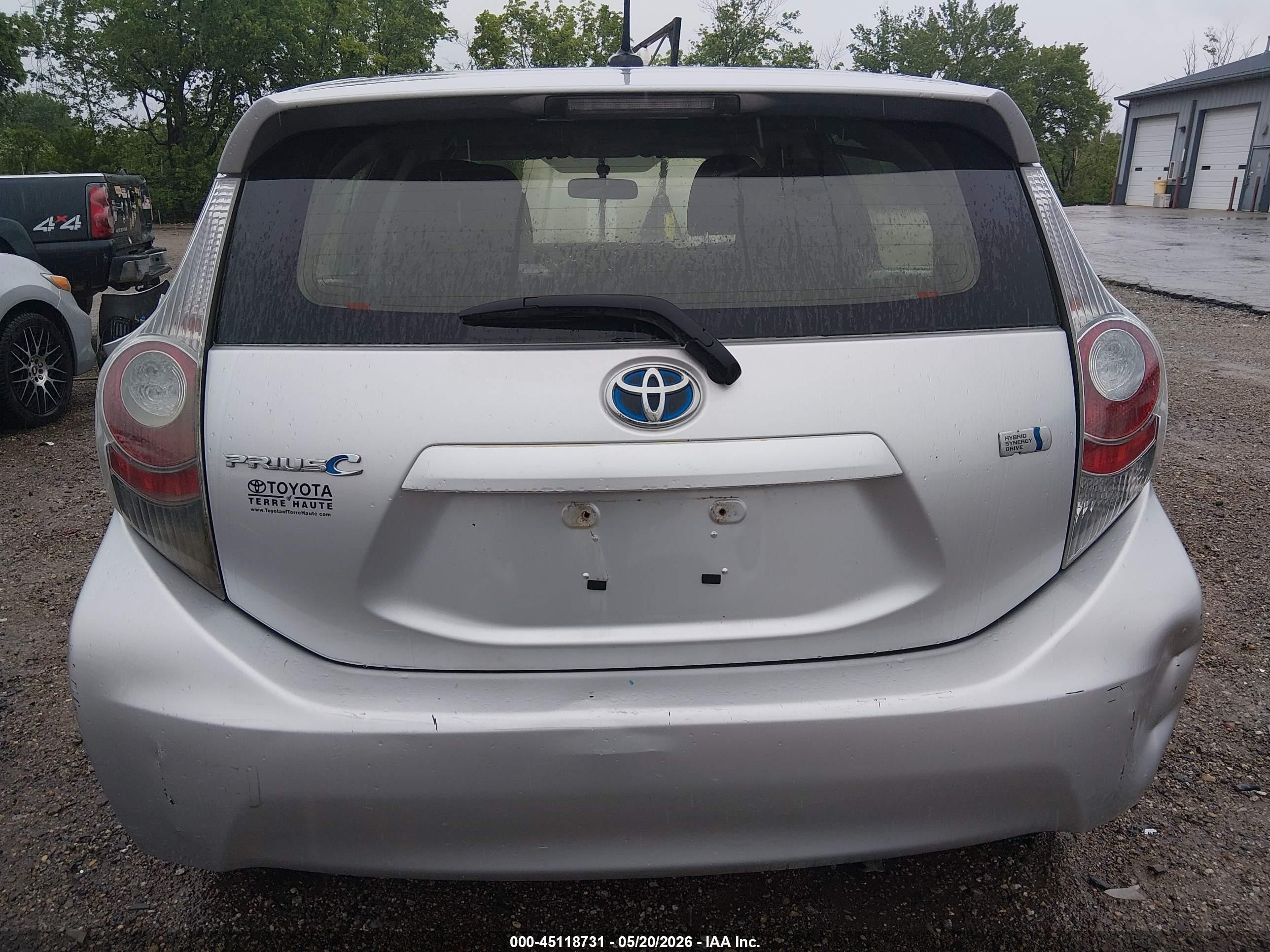 2013 Toyota Prius C Three Silver vin: JTDKDTB30D1051004