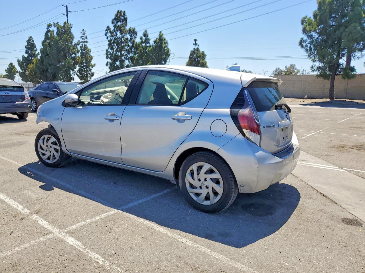 2015 Toyota Prius C One Silver vin: JTDKDTB30F1110975