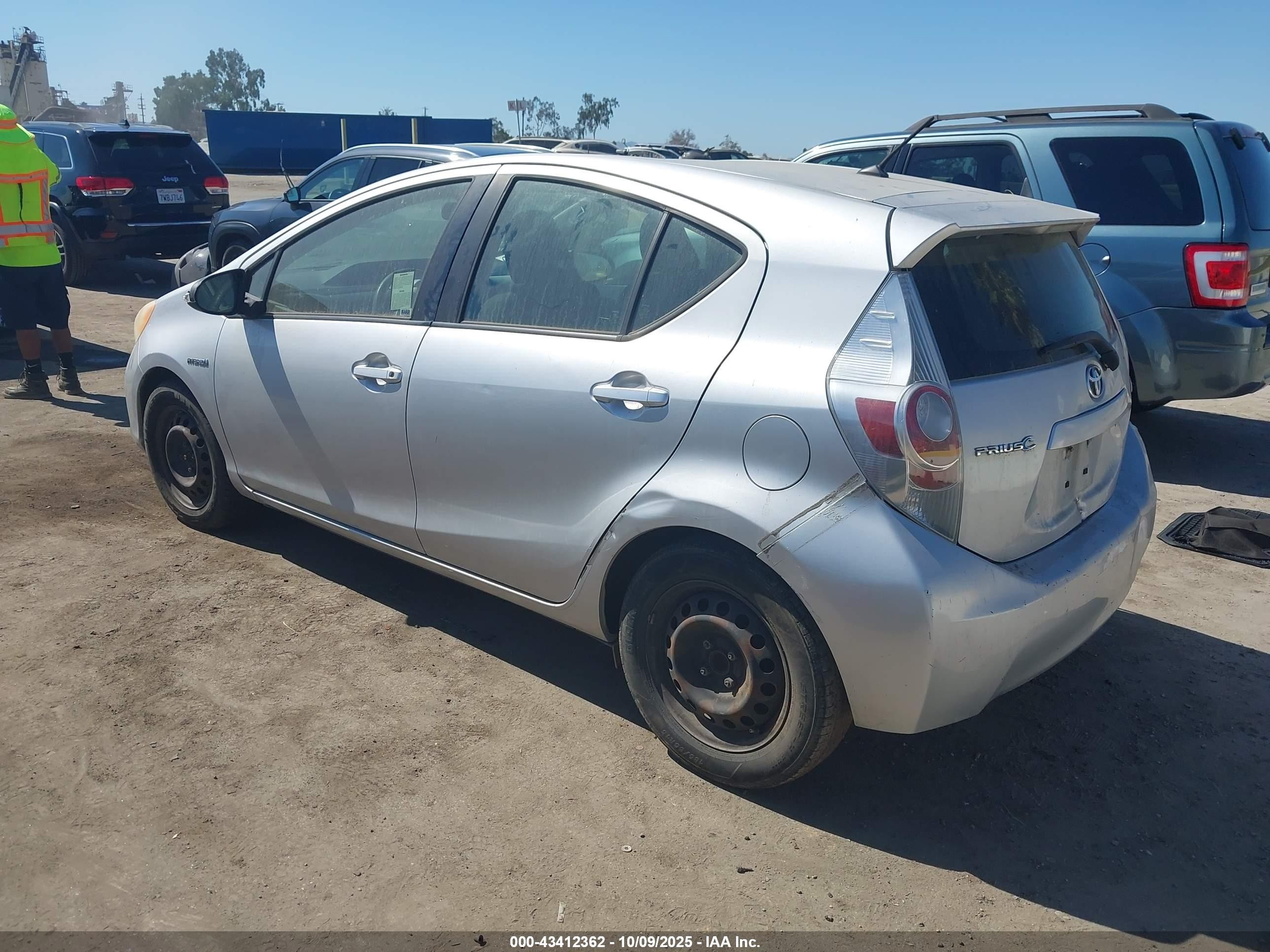2012 Toyota Prius C Two Silver vin: JTDKDTB32C1518079