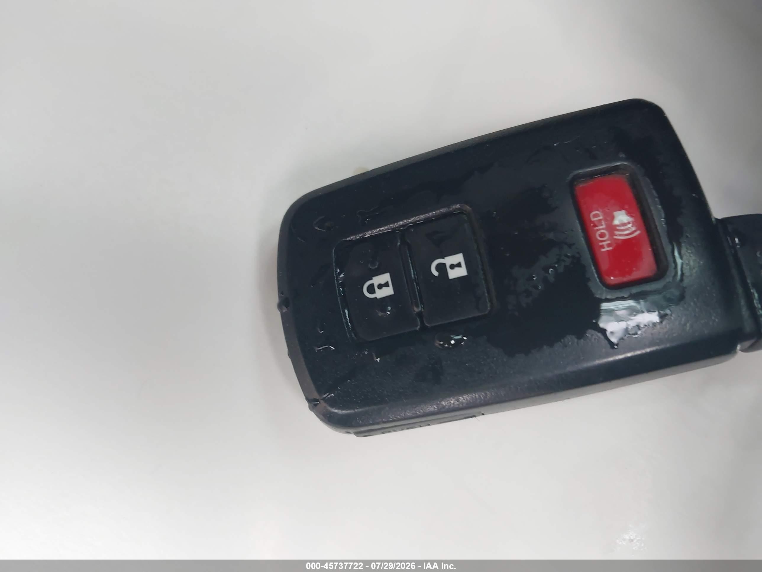 2013 Toyota Prius C Three Red vin: JTDKDTB32D1032227