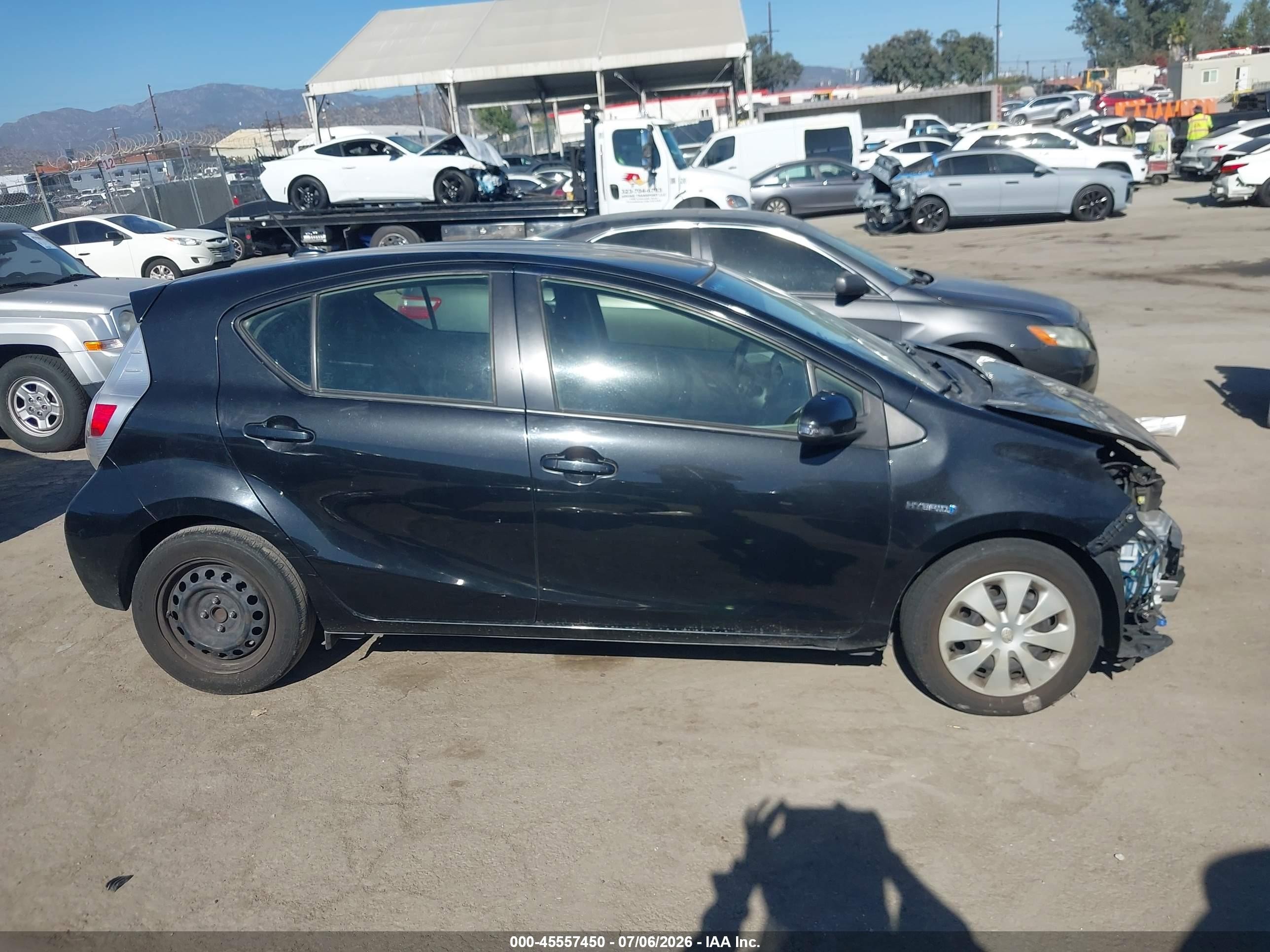 2013 Toyota Prius C Three Gray vin: JTDKDTB32D1529472