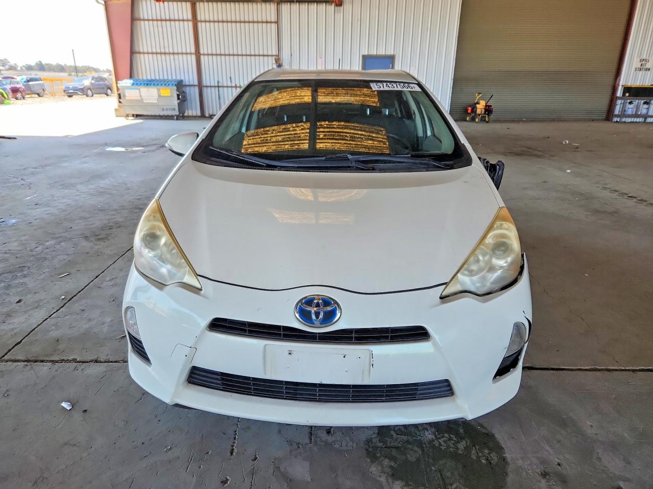 2013 Toyota Prius C Two White vin: JTDKDTB32D1542352