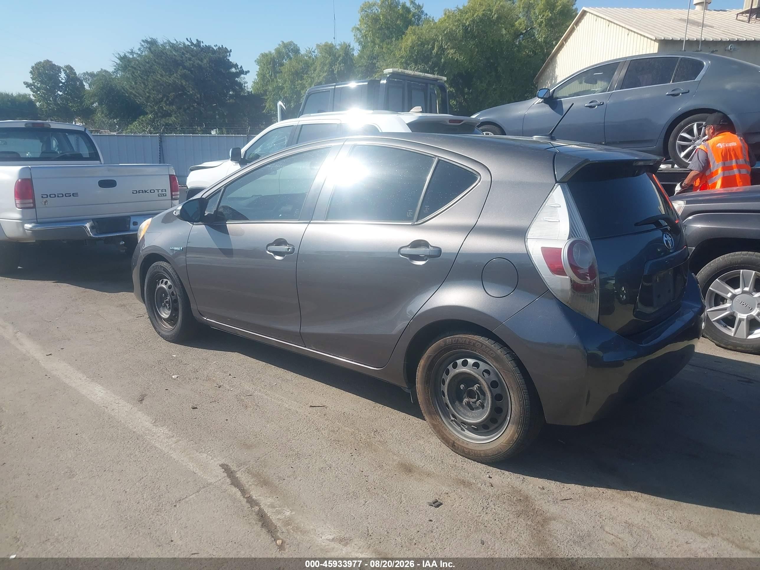 2014 Toyota Prius C Three Gray vin: JTDKDTB32E1565339