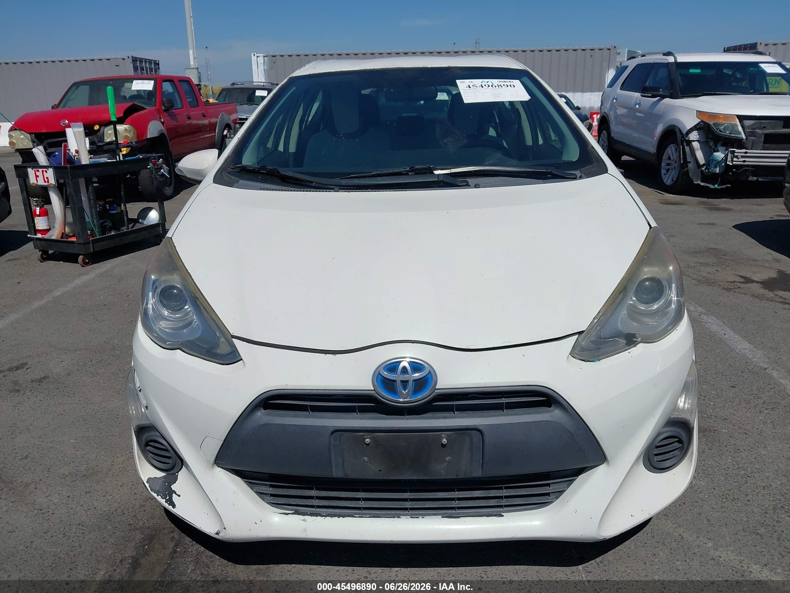 2015 Toyota Prius C One Белый vin: JTDKDTB32F1109603