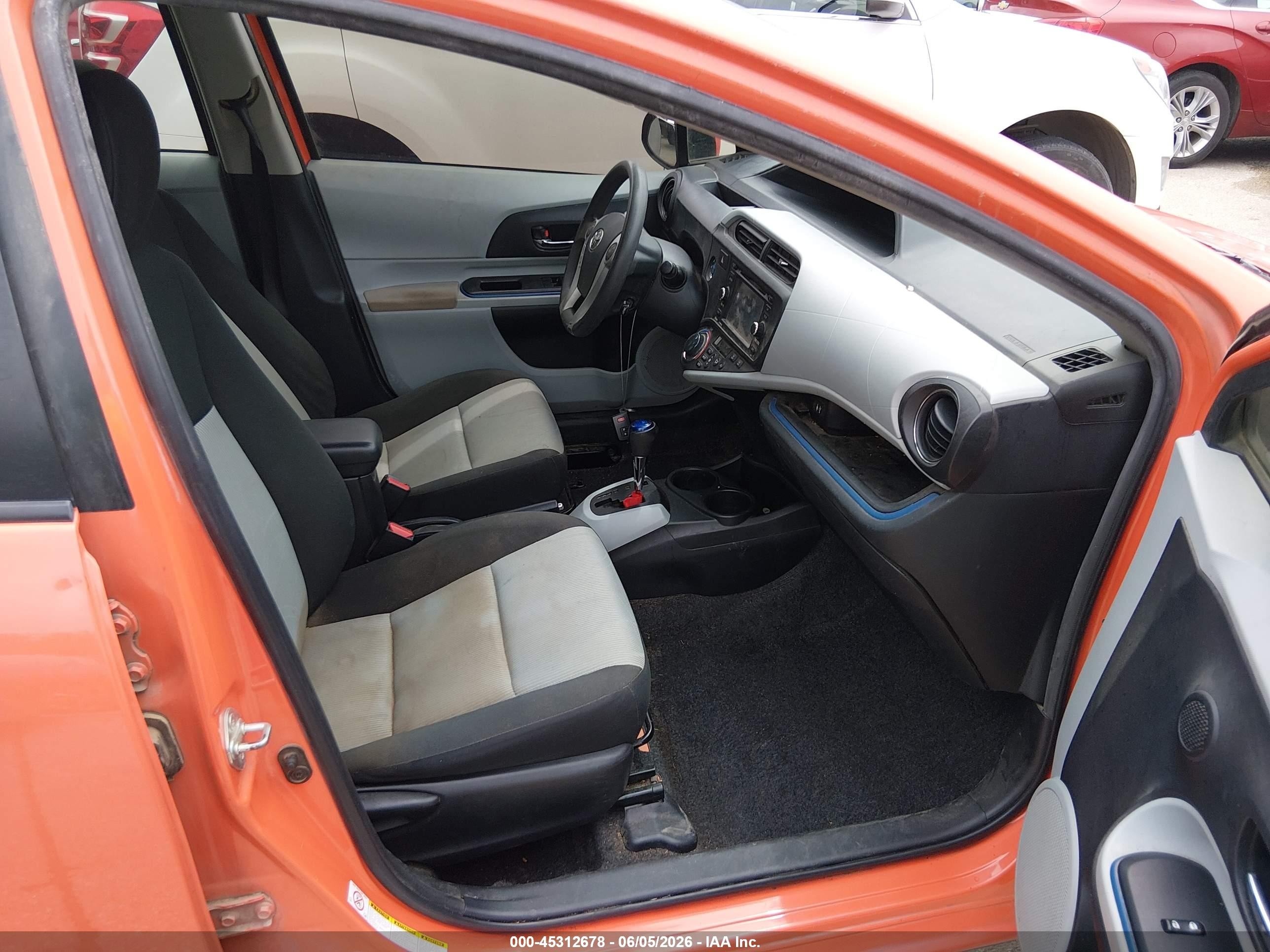 2012 Toyota Prius C Three Orange vin: JTDKDTB33C1010736