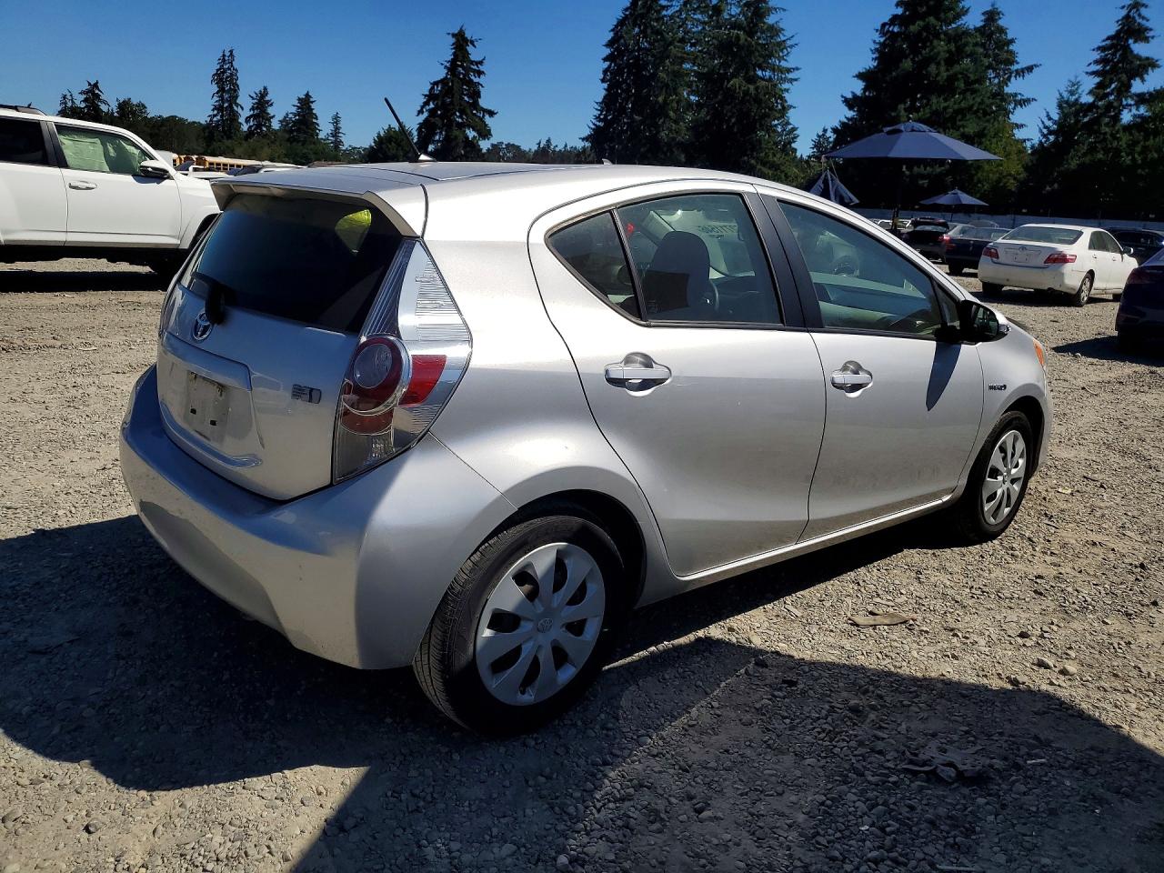 2012 Toyota Prius C Two Silver vin: JTDKDTB33C1016715