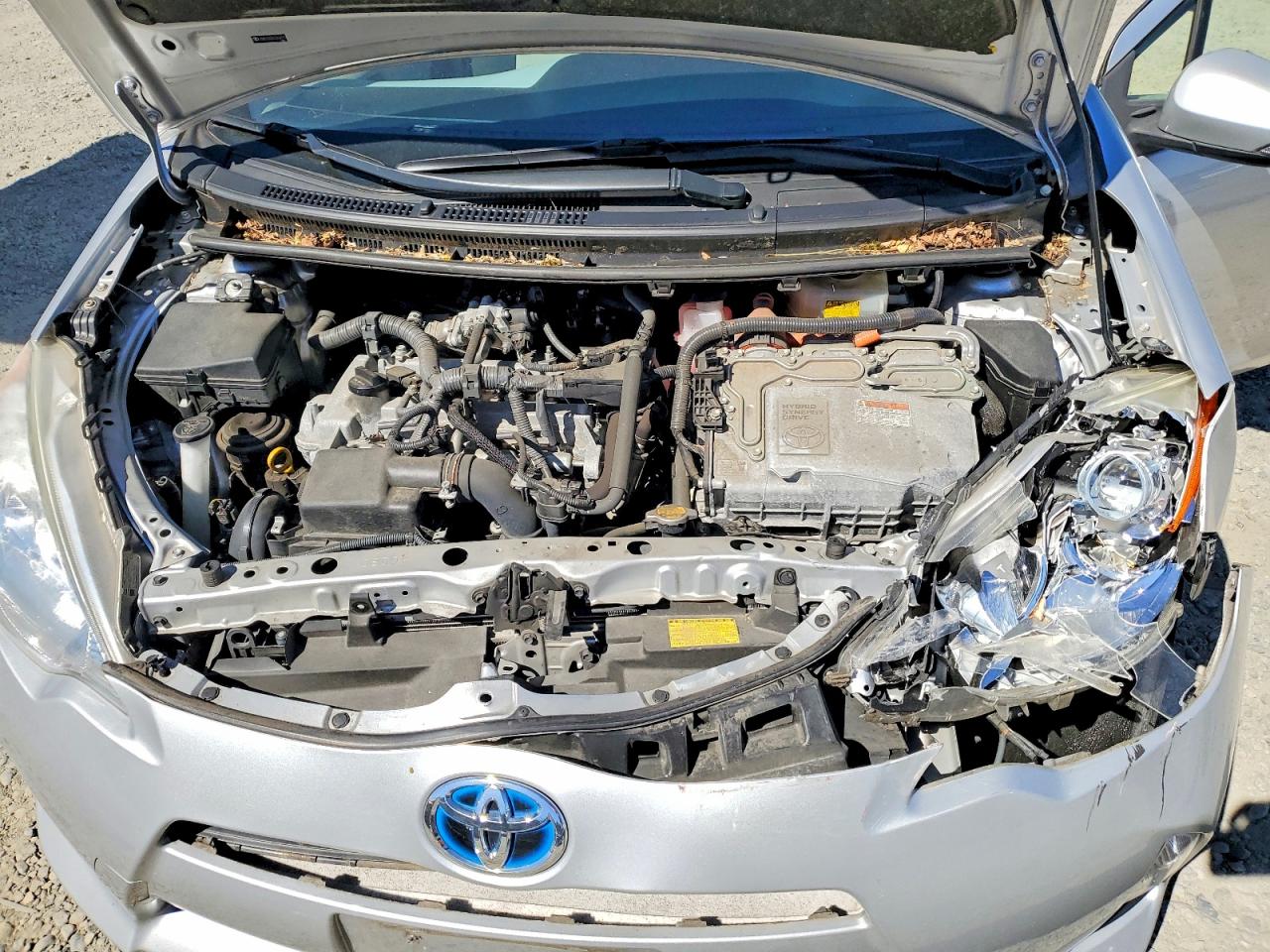 2012 Toyota Prius C Two Silver vin: JTDKDTB33C1016715
