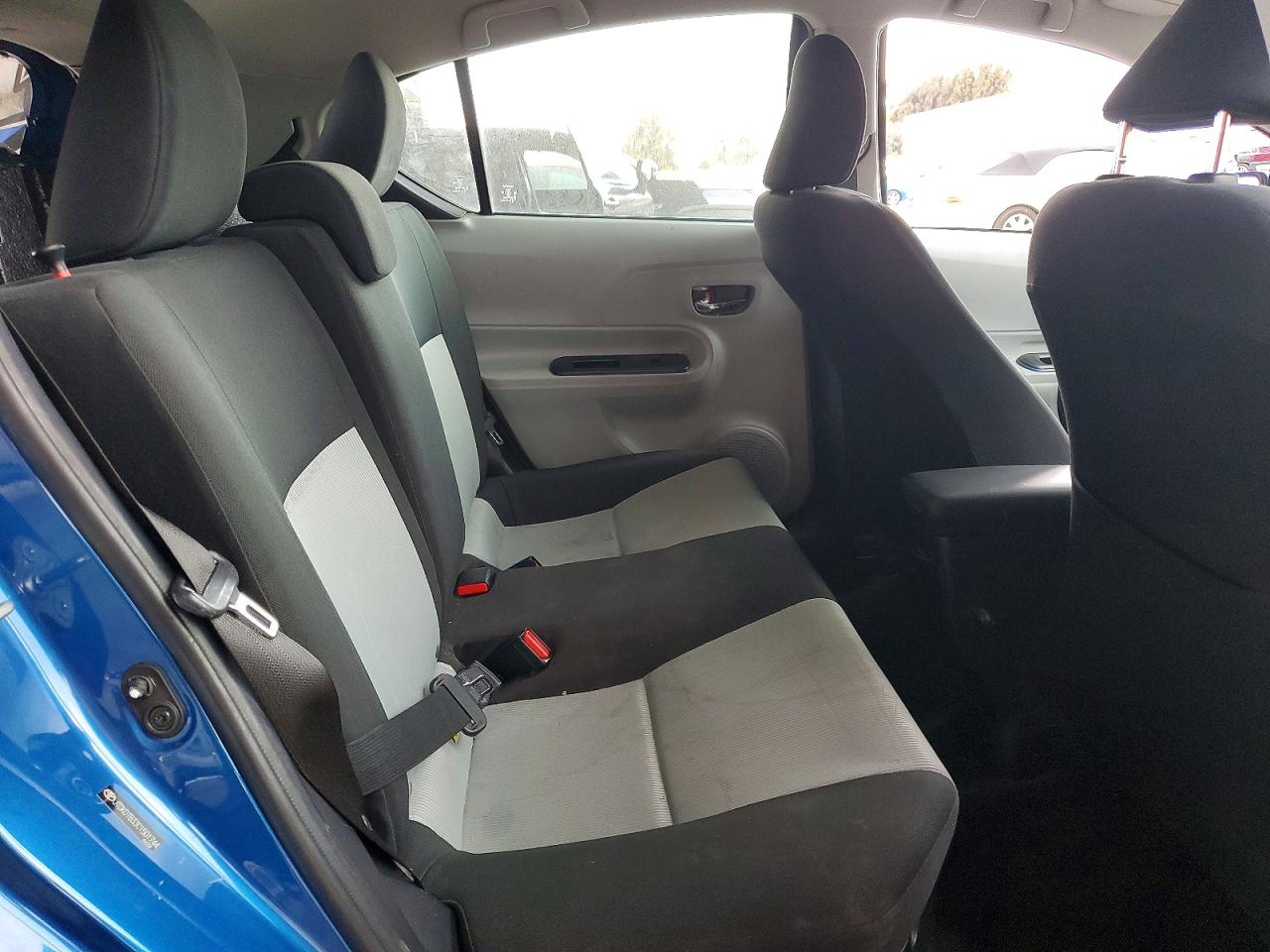 2012 Toyota Prius C Two Blue vin: JTDKDTB33C1501744