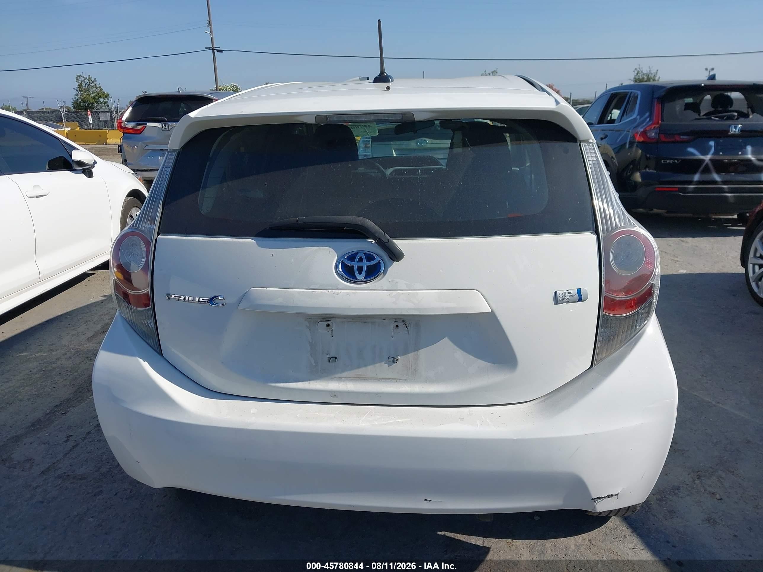2012 Toyota Prius C Three White vin: JTDKDTB33C1501890