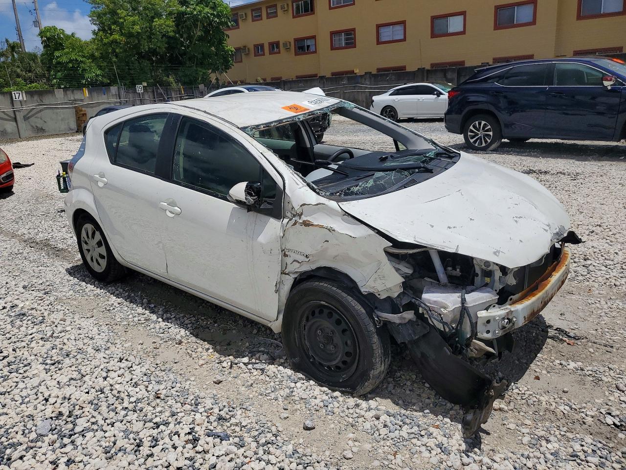 2012 Toyota Prius C Two White vin: JTDKDTB33C1520875