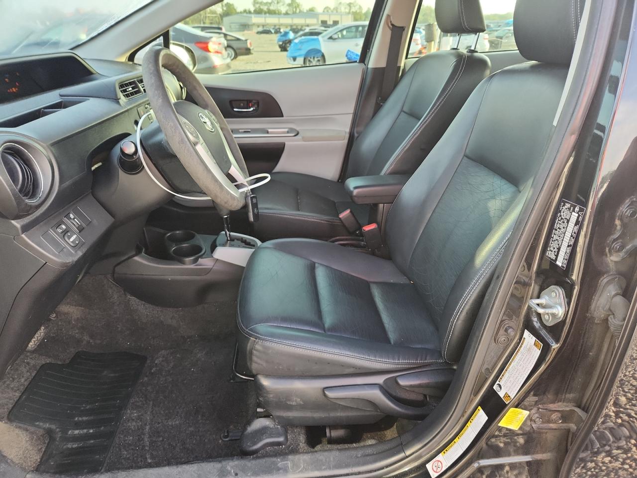 2012 Toyota Prius C Four Черный vin: JTDKDTB33C1522769