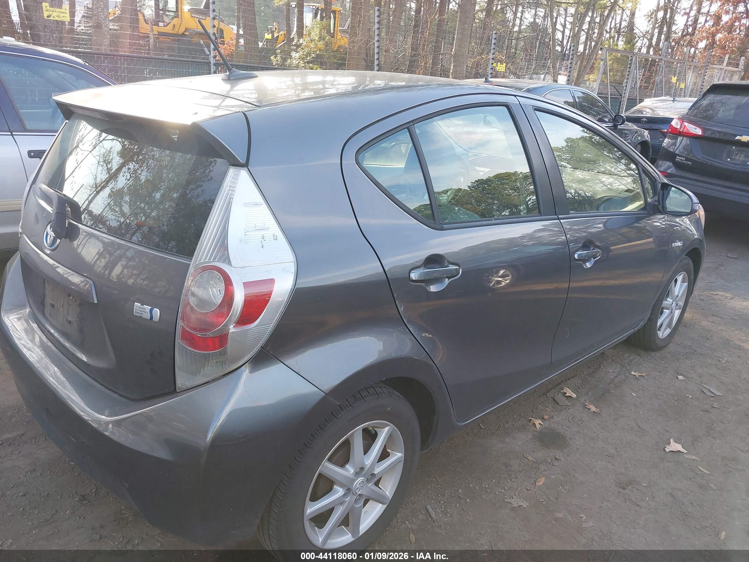 2014 Toyota Prius C Four Gray vin: JTDKDTB33E1069000