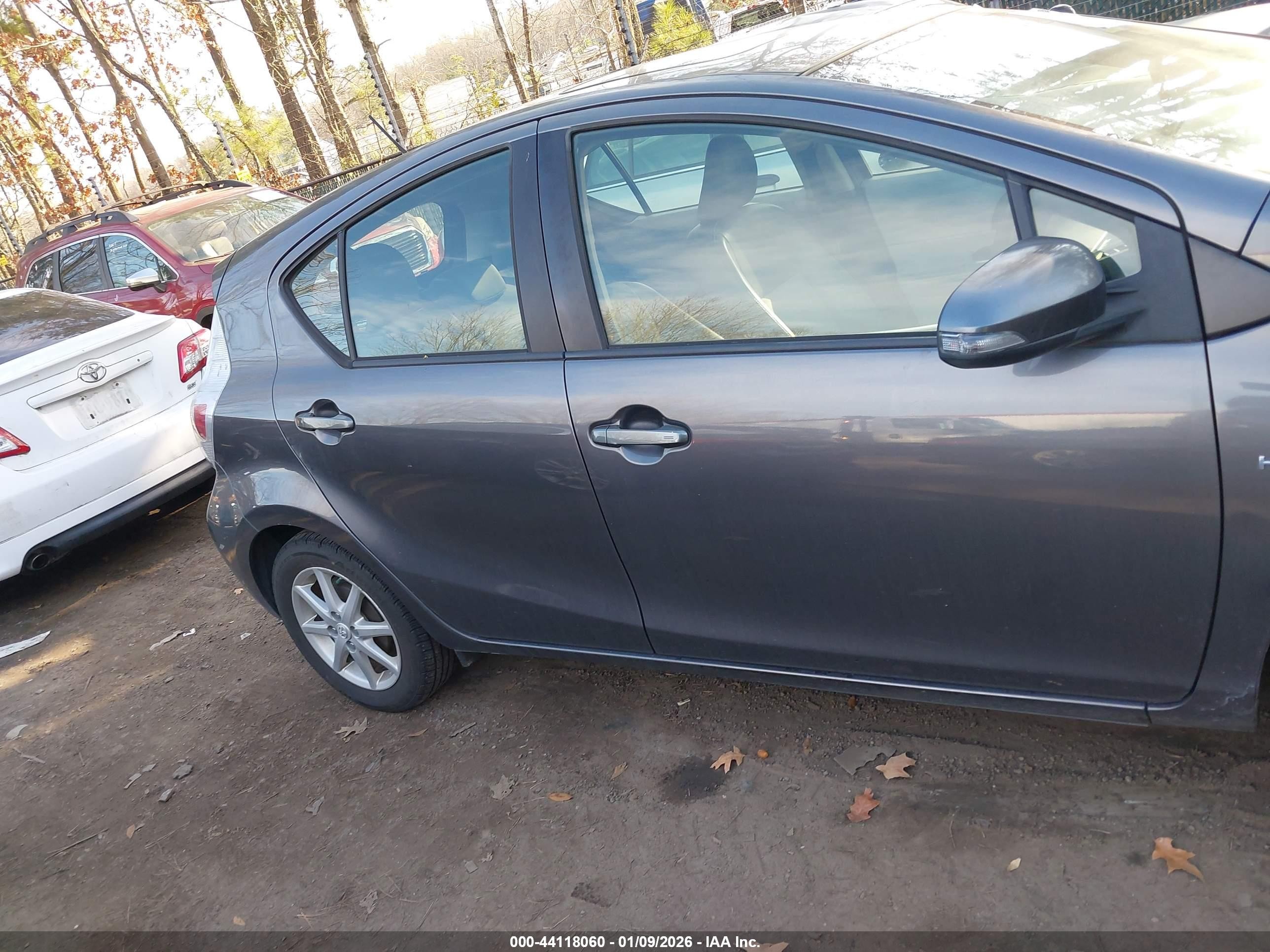 2014 Toyota Prius C Four Gray vin: JTDKDTB33E1069000