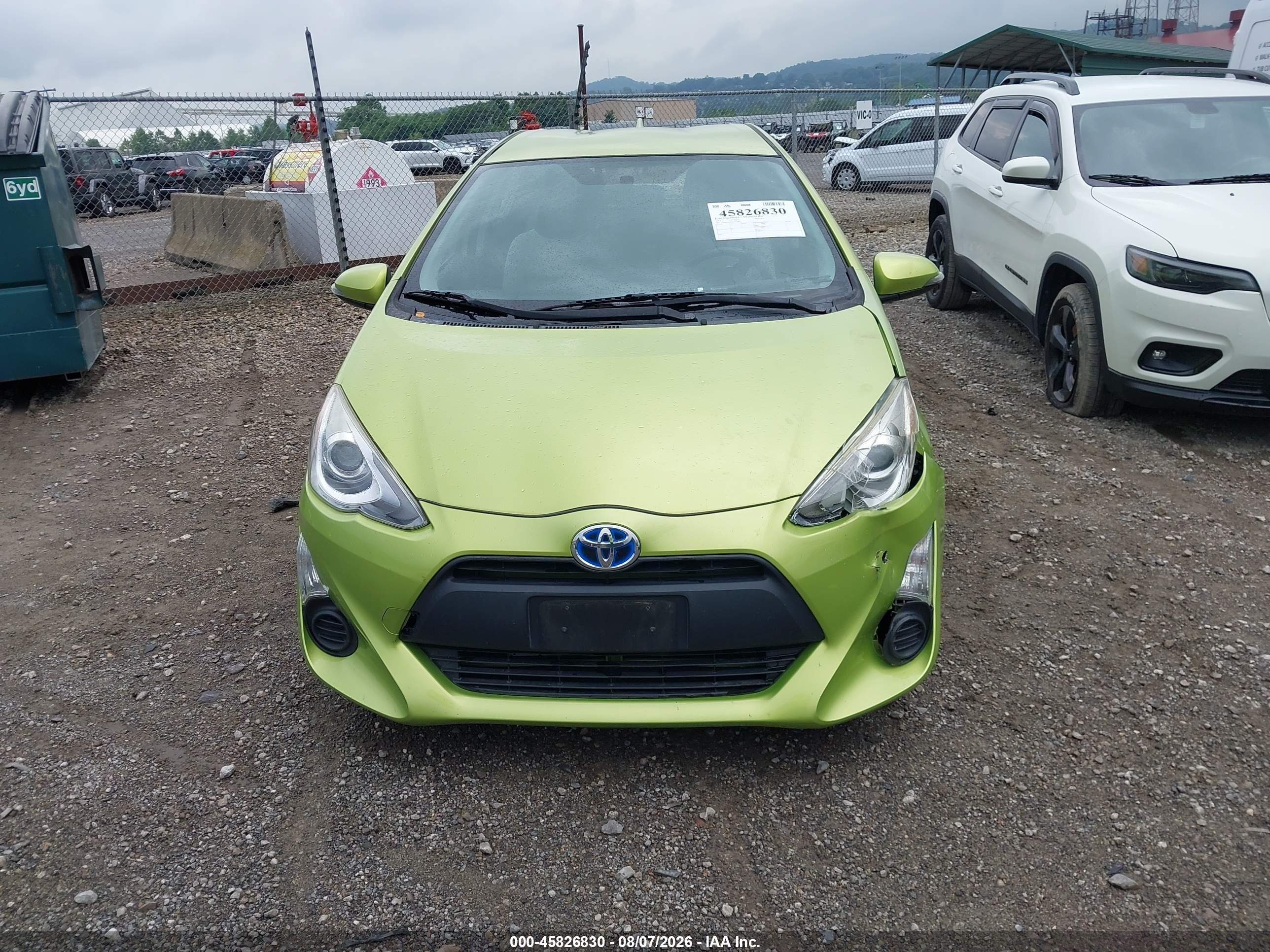 2015 Toyota Prius C One Green vin: JTDKDTB33F1101784