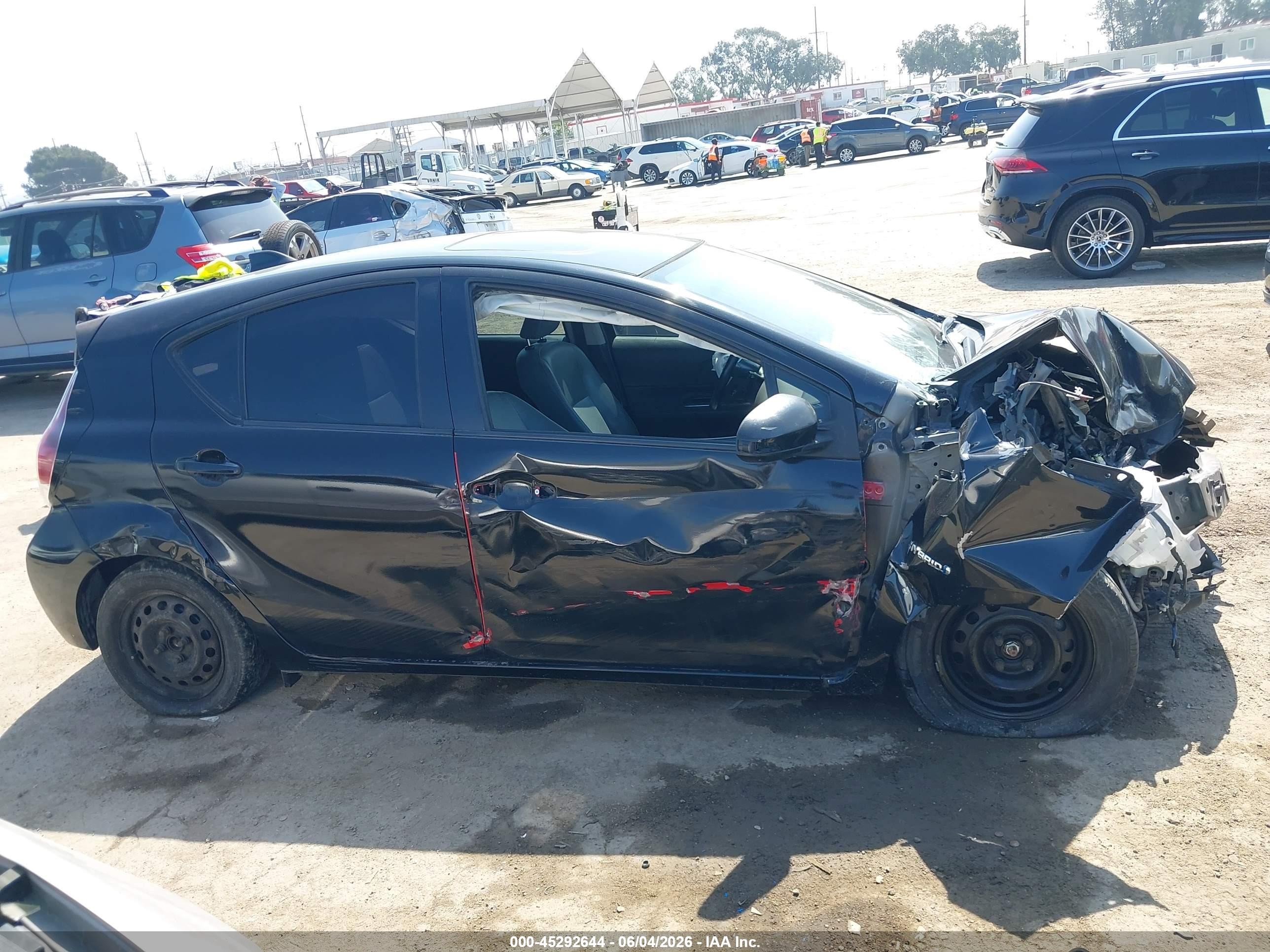 2015 Toyota Prius C Four Black vin: JTDKDTB33F1113613